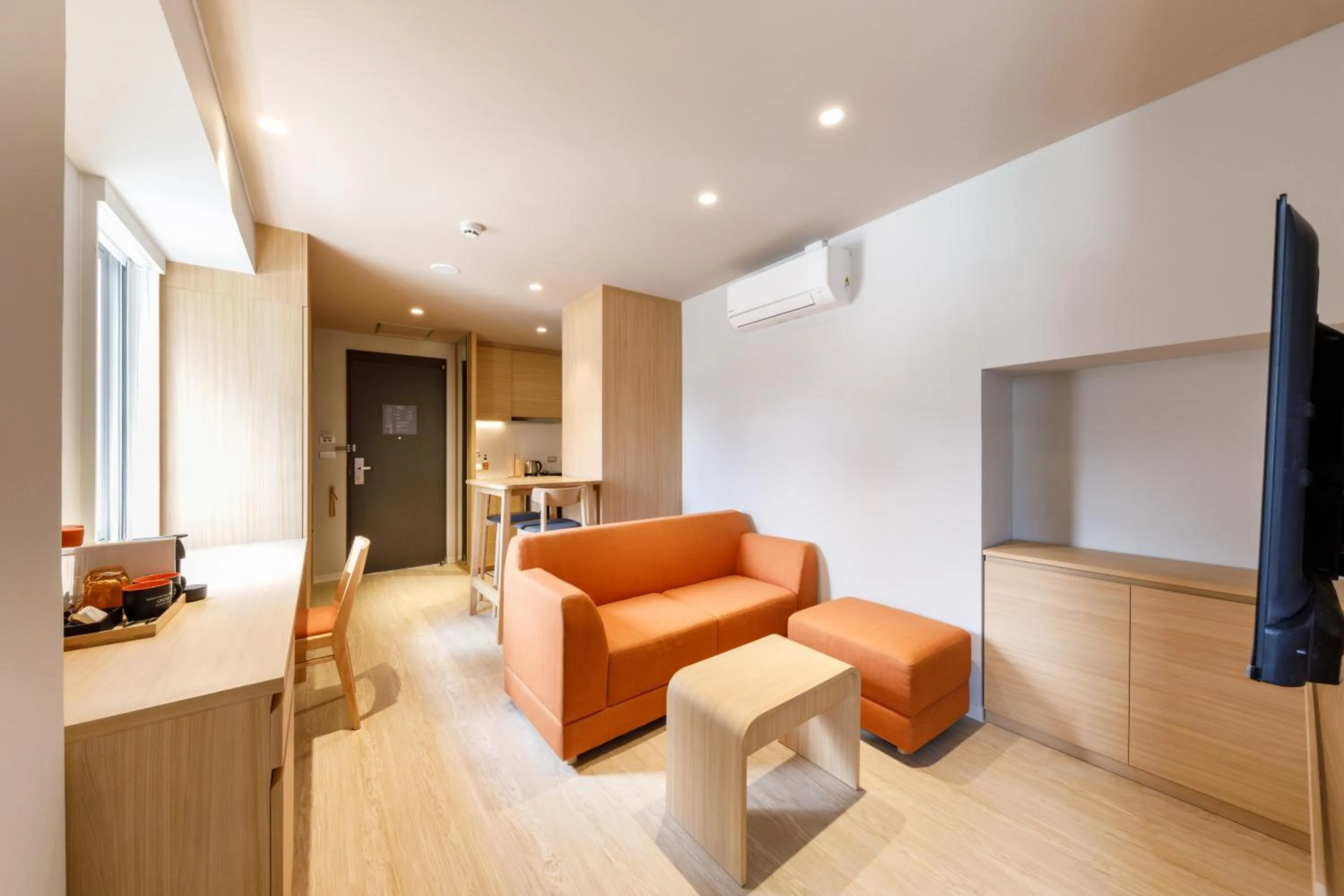 Living room in Nishitetsu Hotel Croom Bangkok Silom