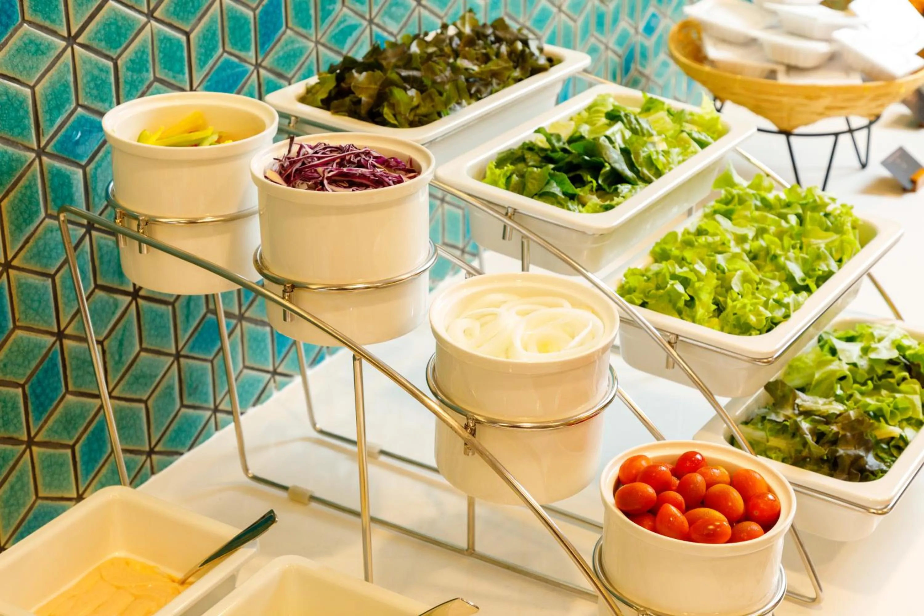 Restaurant/places to eat in Nishitetsu Hotel Croom Bangkok Silom