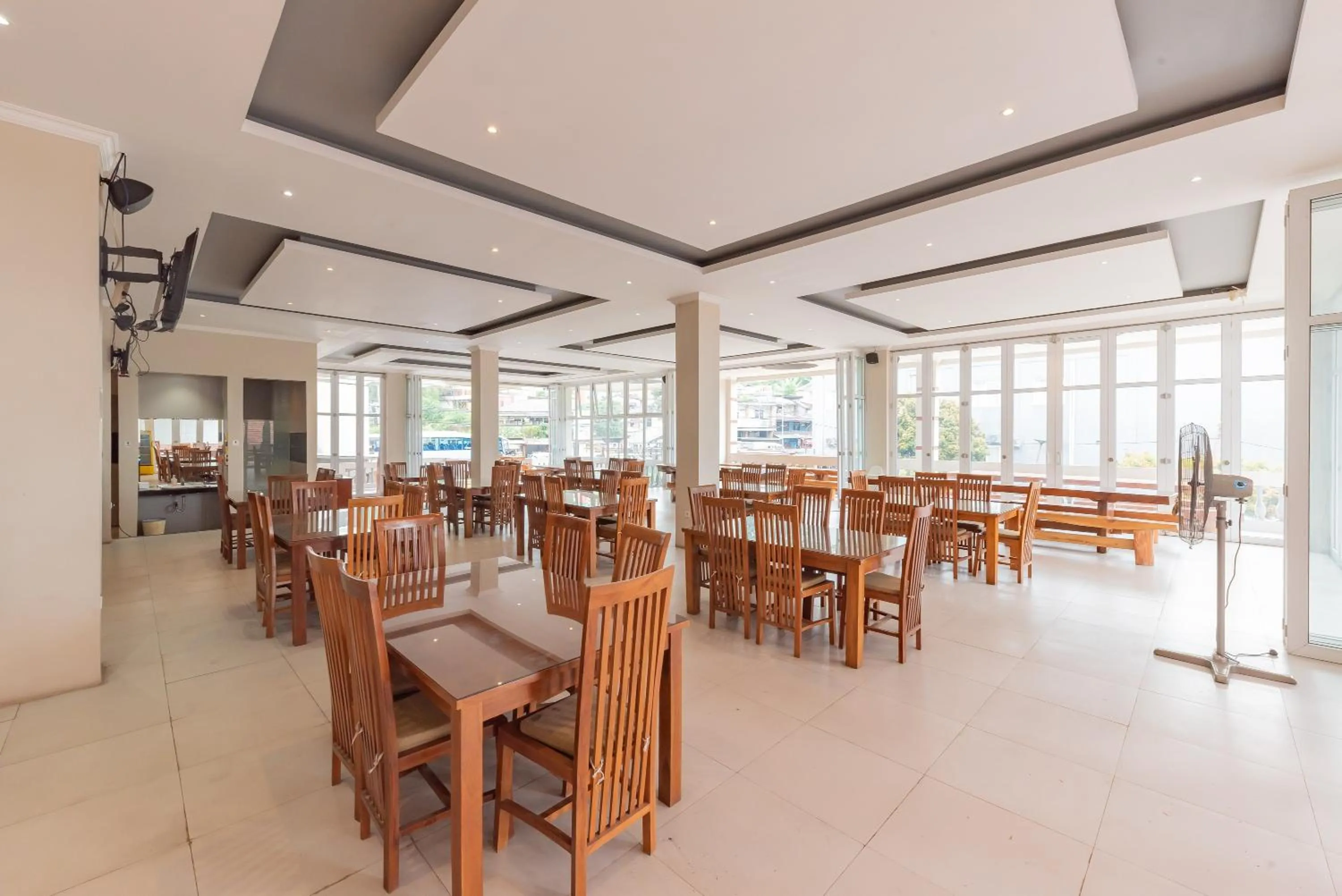 Restaurant/places to eat in Urbanview Resort Botol Cisarua Puncak Bogor