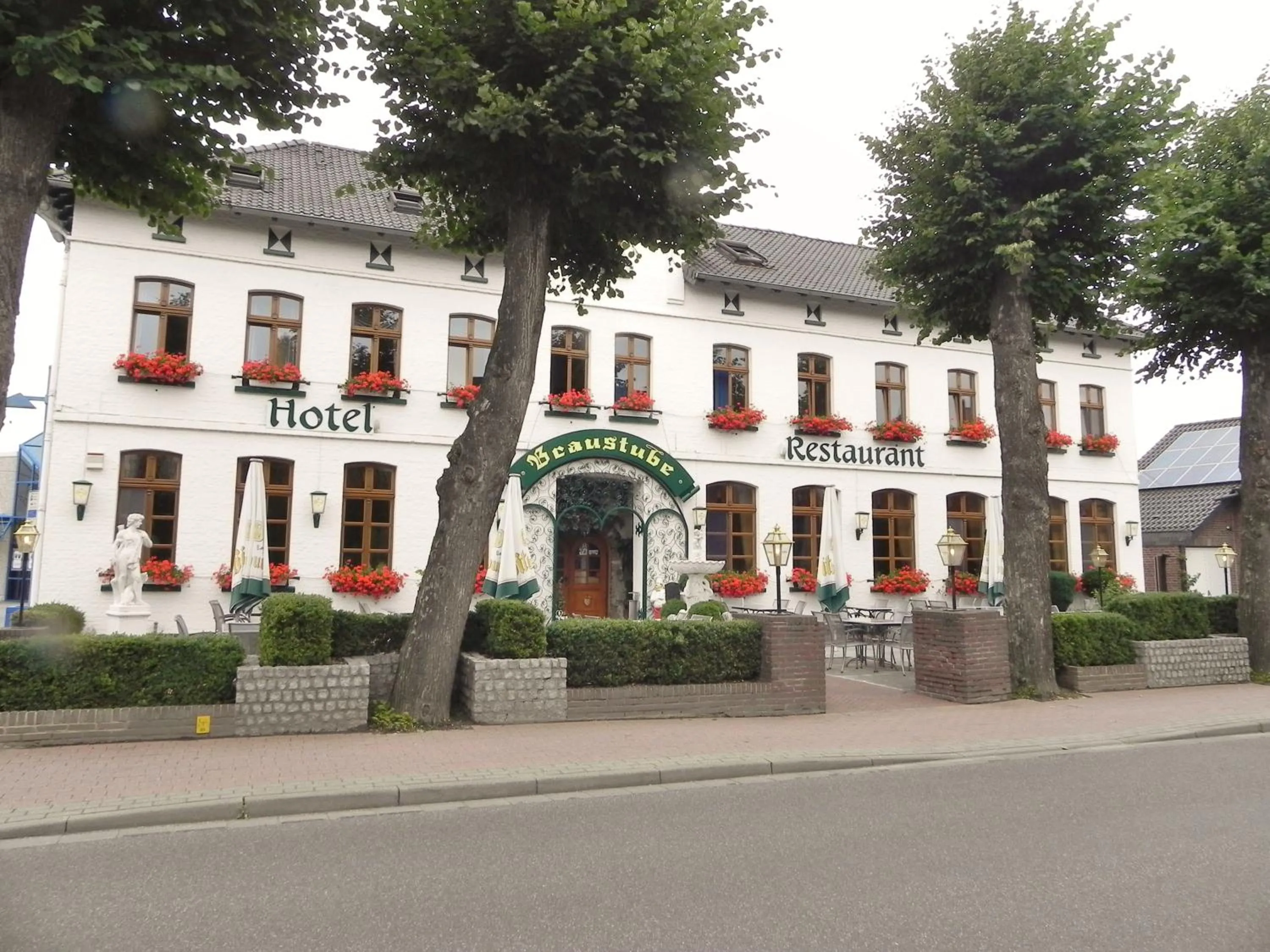 Property building in Hotel - Restaurant Braustube