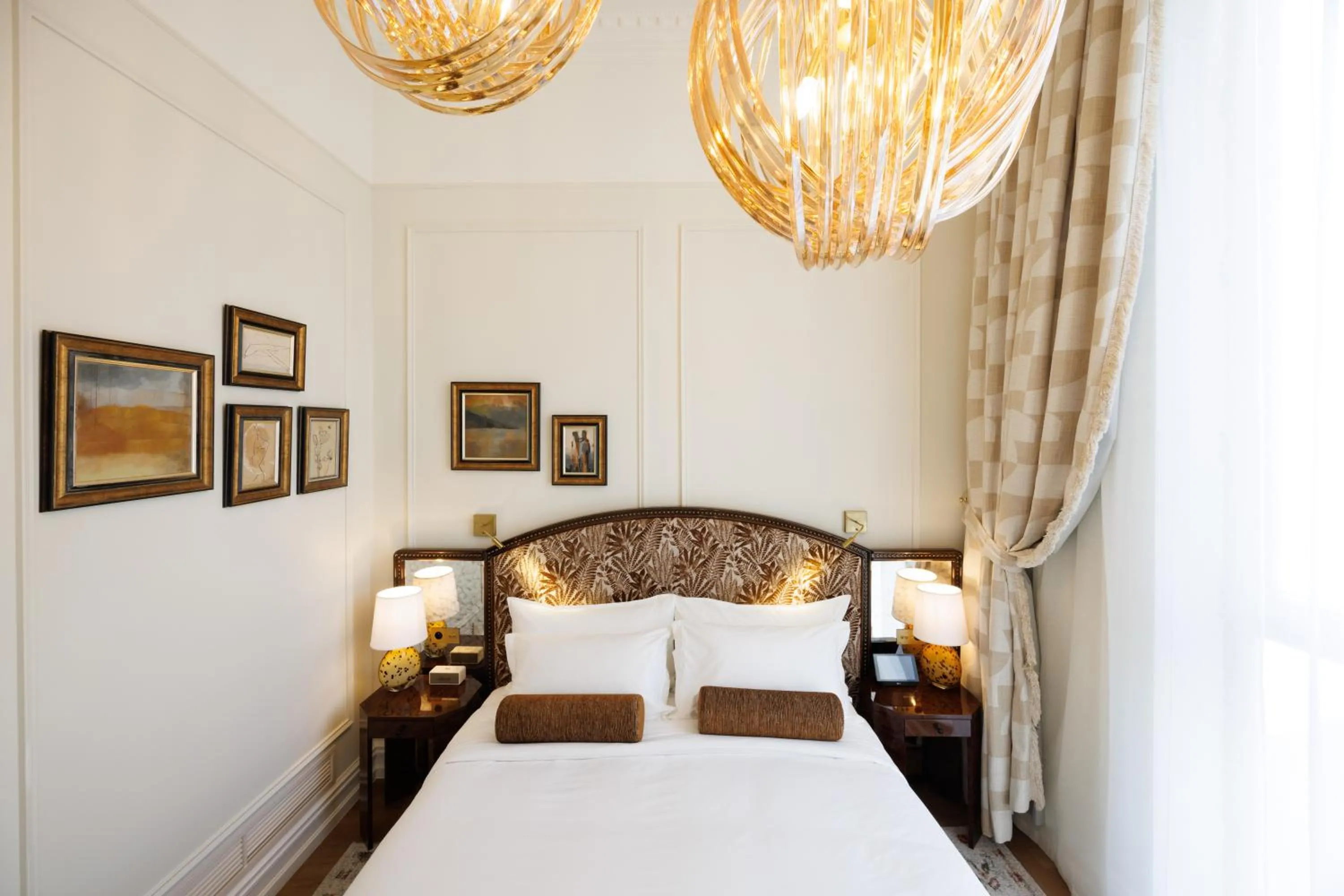 Bed in Hotel Fleur de Ville