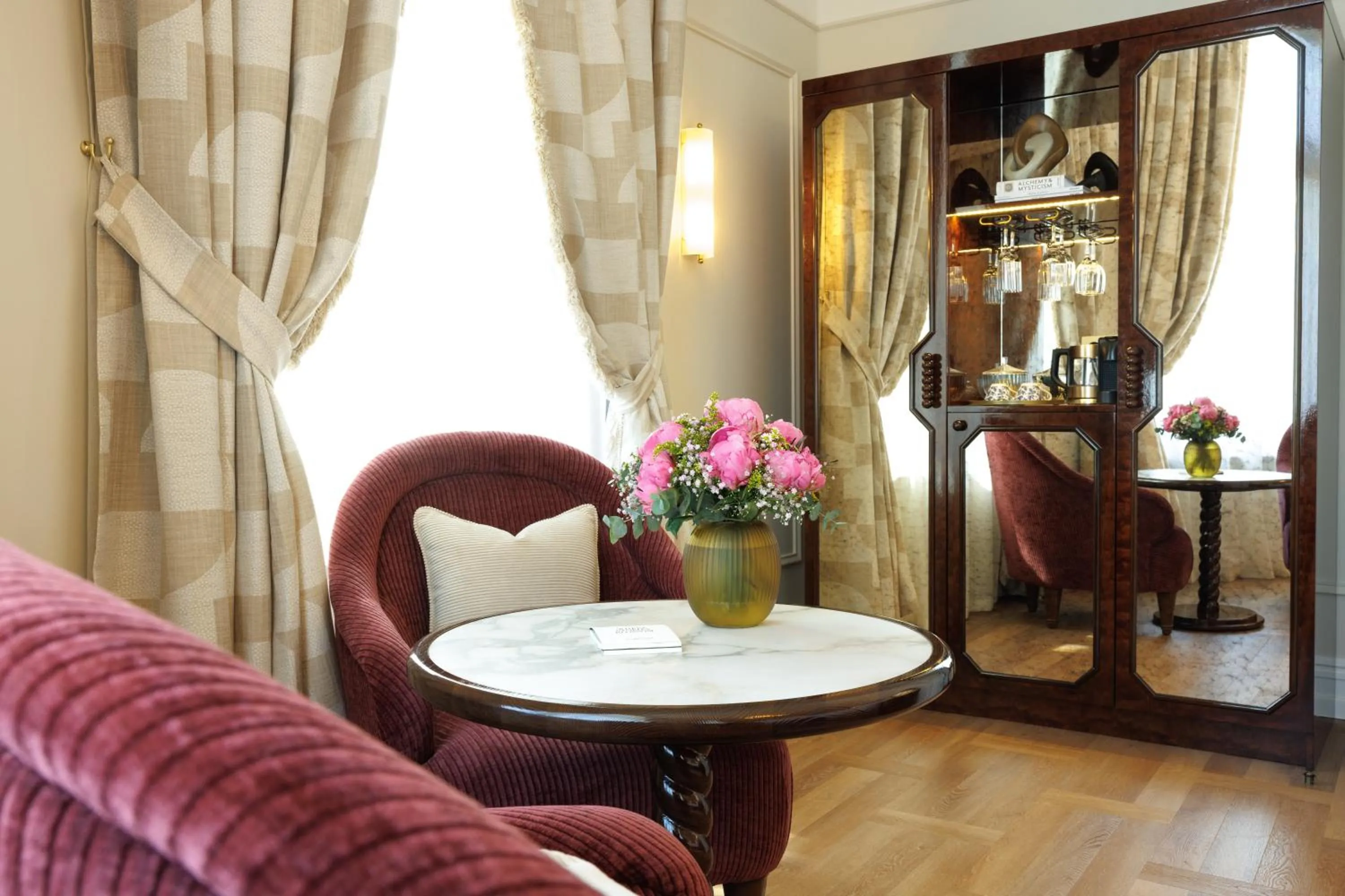 Coffee/tea facilities in Hotel Fleur de Ville
