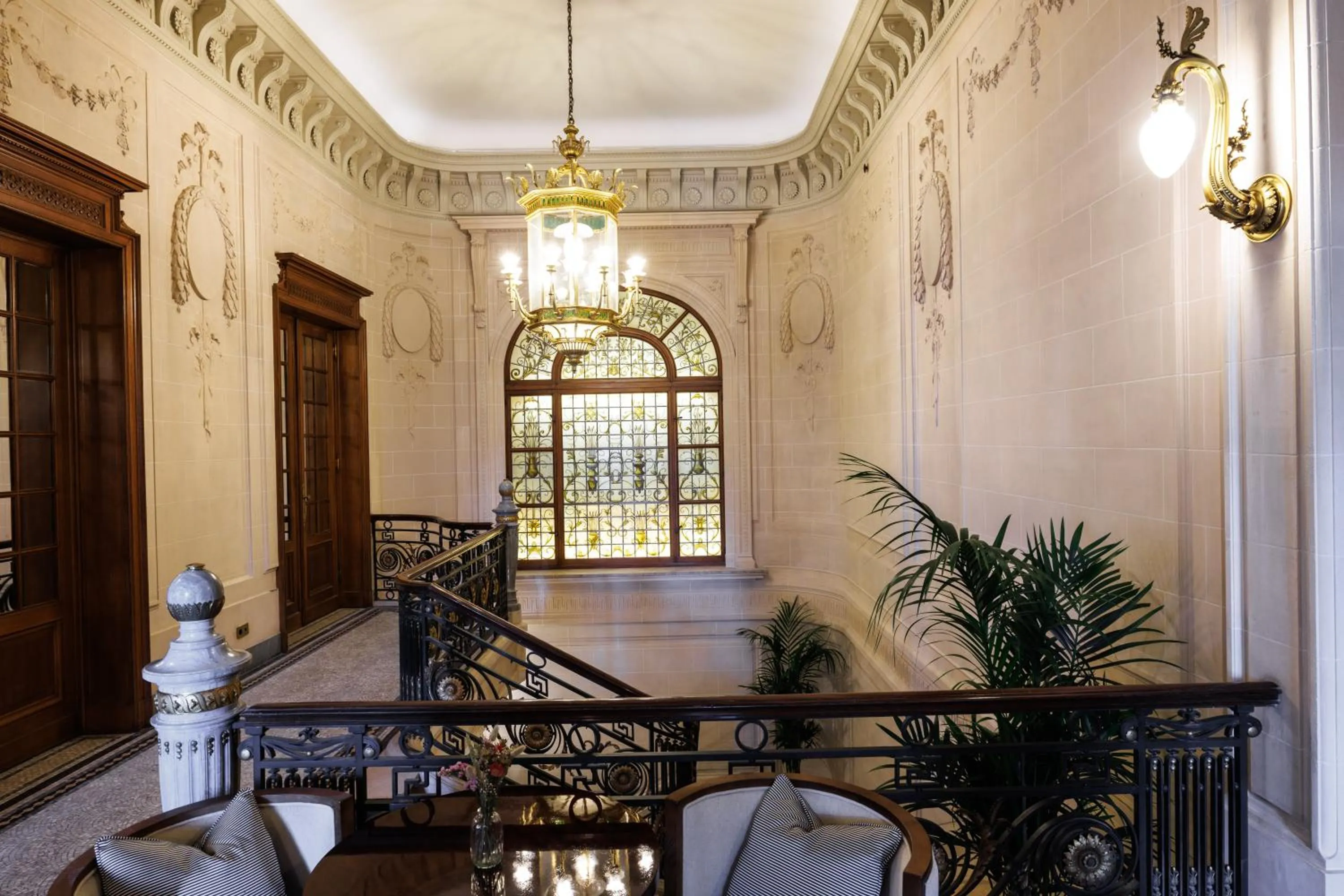 Restaurant/places to eat in Hotel Fleur de Ville