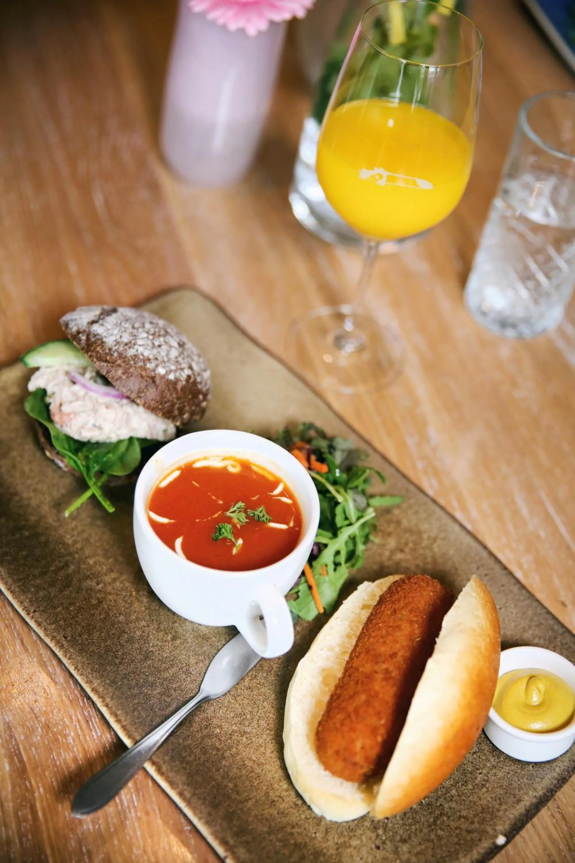 Lunch in Van der Valk Hotel Akersloot / A9 ALKMAAR