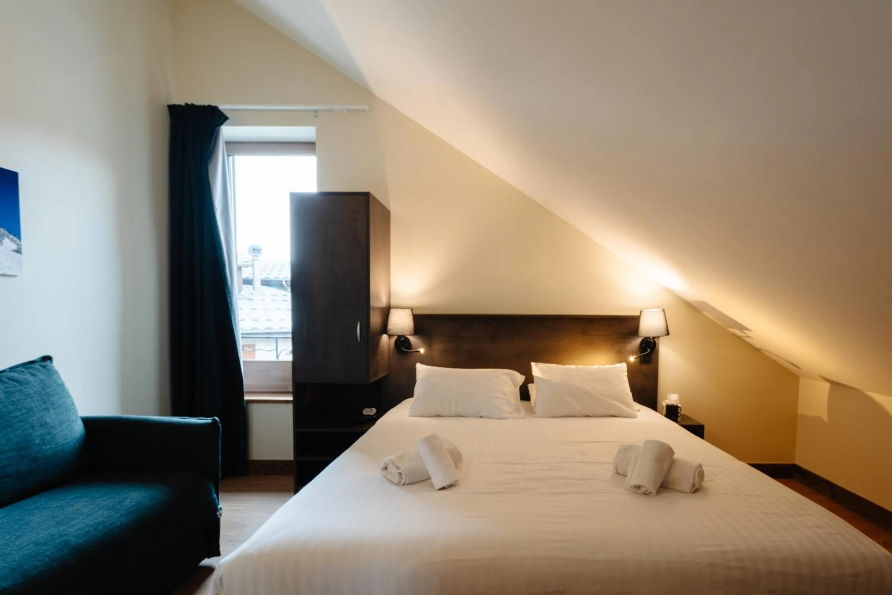 Photo of the whole room, Bed in Hostellerie du Petit Saint Bernard