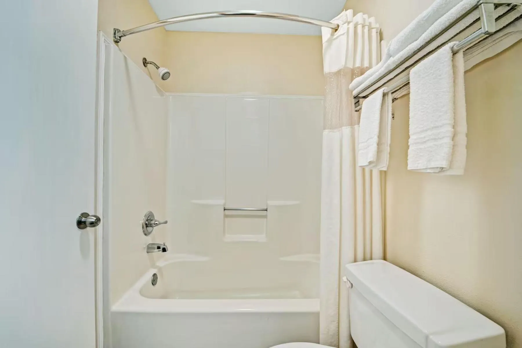 Shower in Day Star Dallas