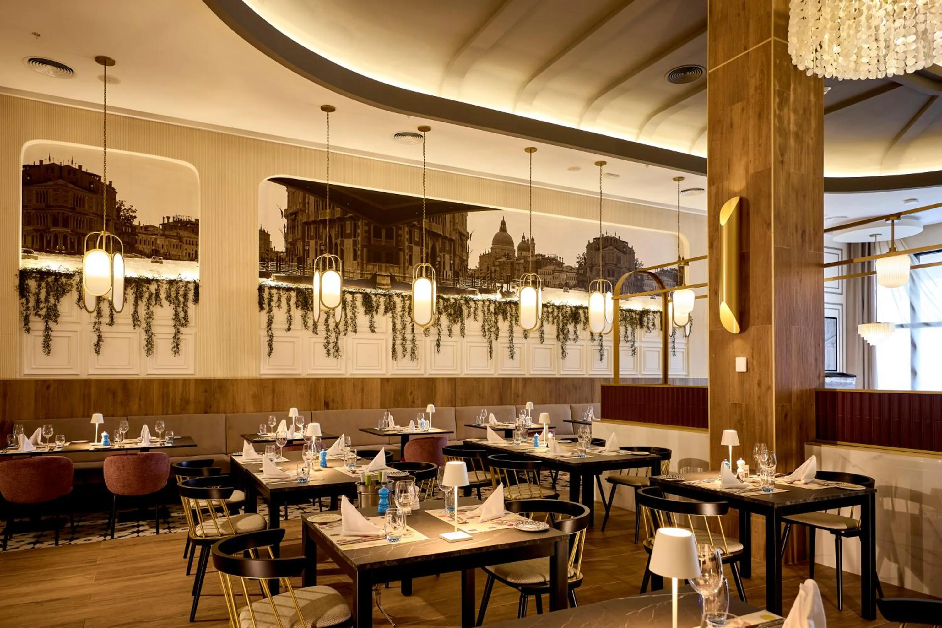 Restaurant/places to eat in Riu Palace Aquarelle - All Inclusive