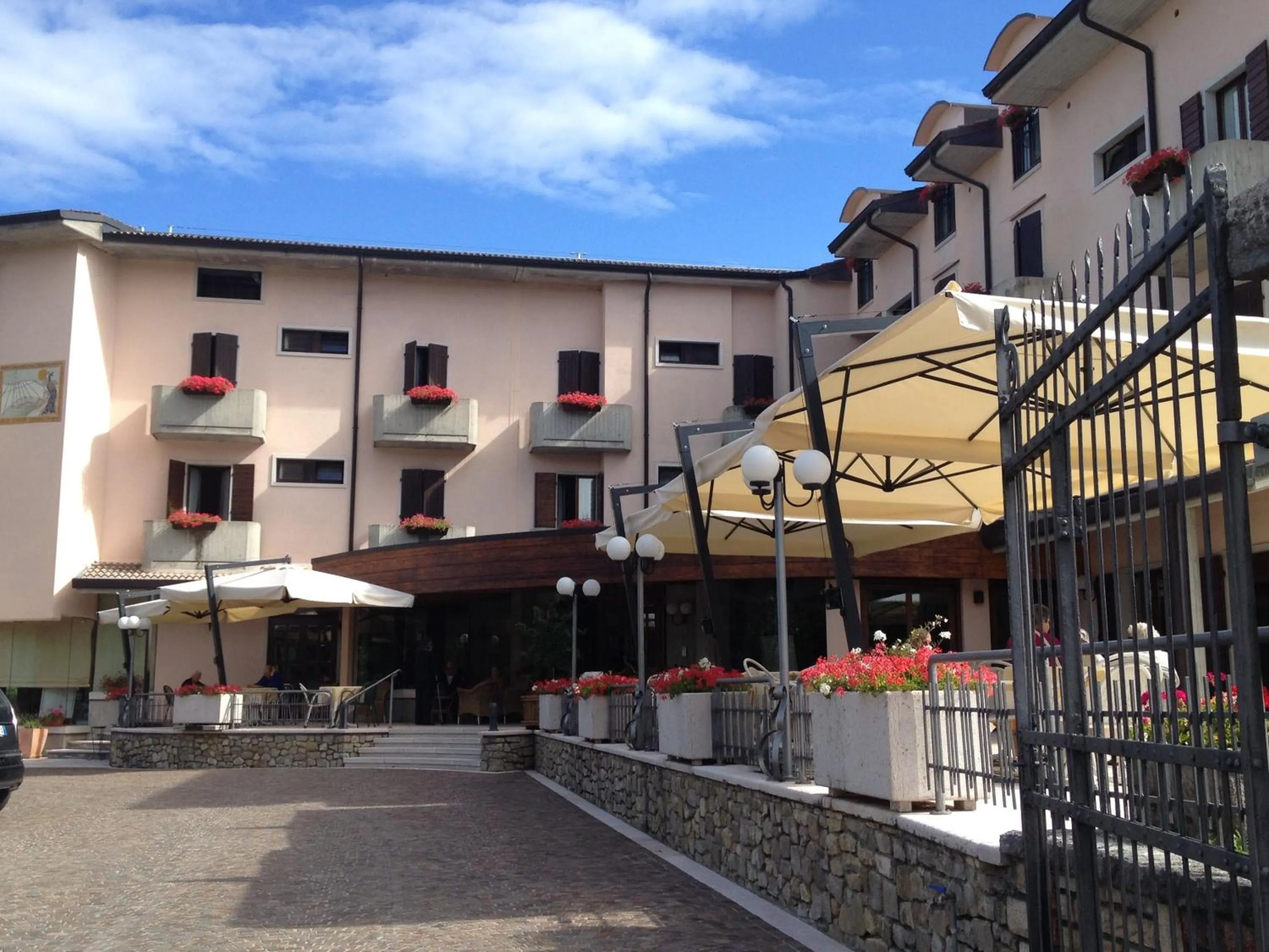 Property building in Albergo Sole