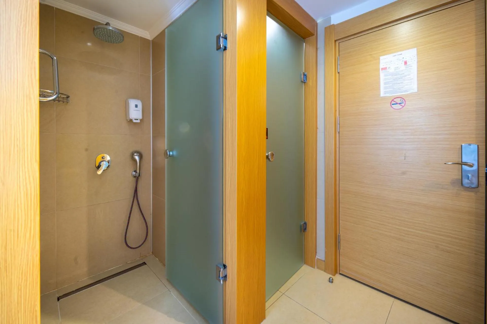 Shower in Aurasia Design Hotel