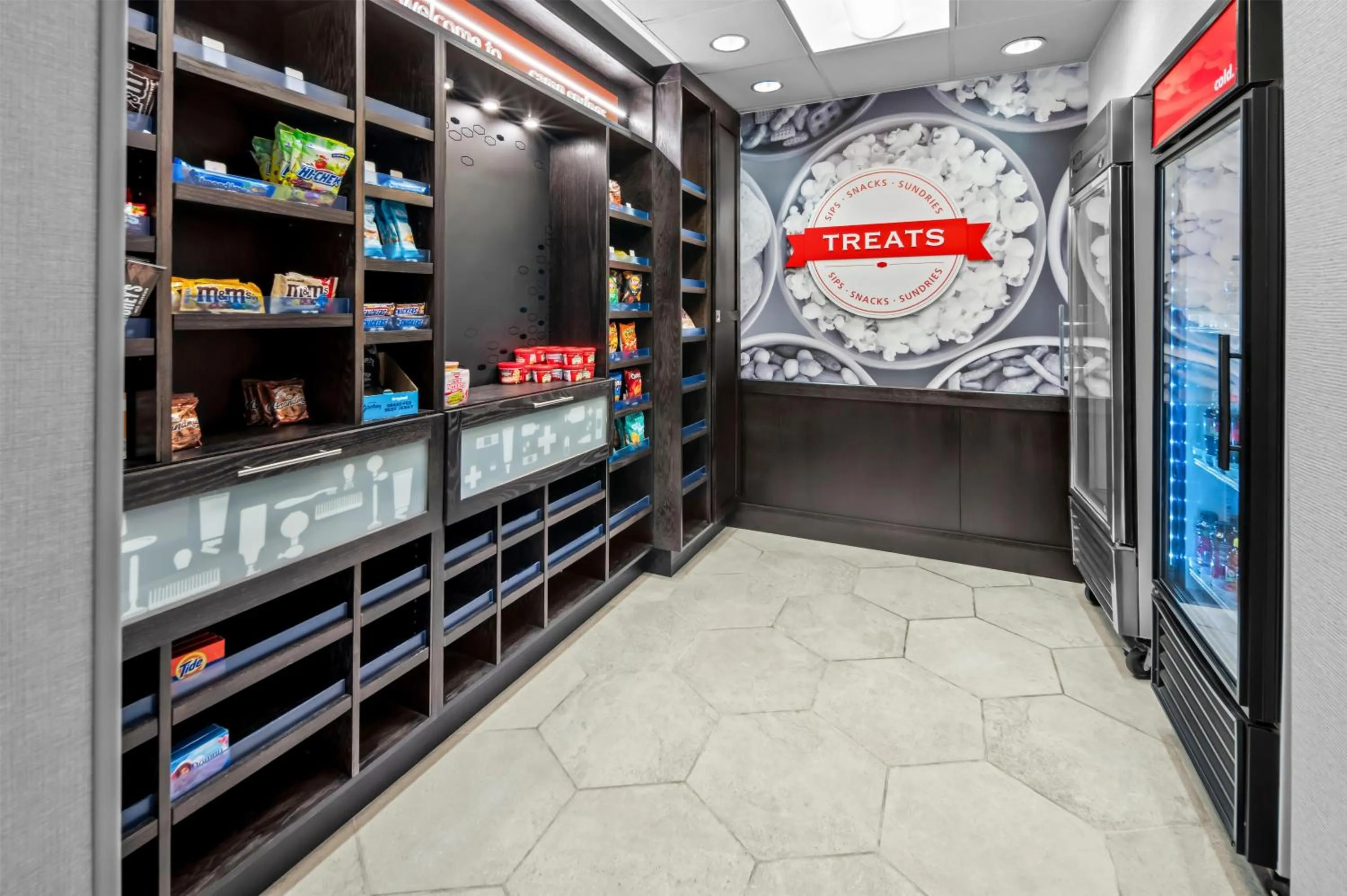 Restaurant/places to eat in Hampton Inn and Suites Camp Springs