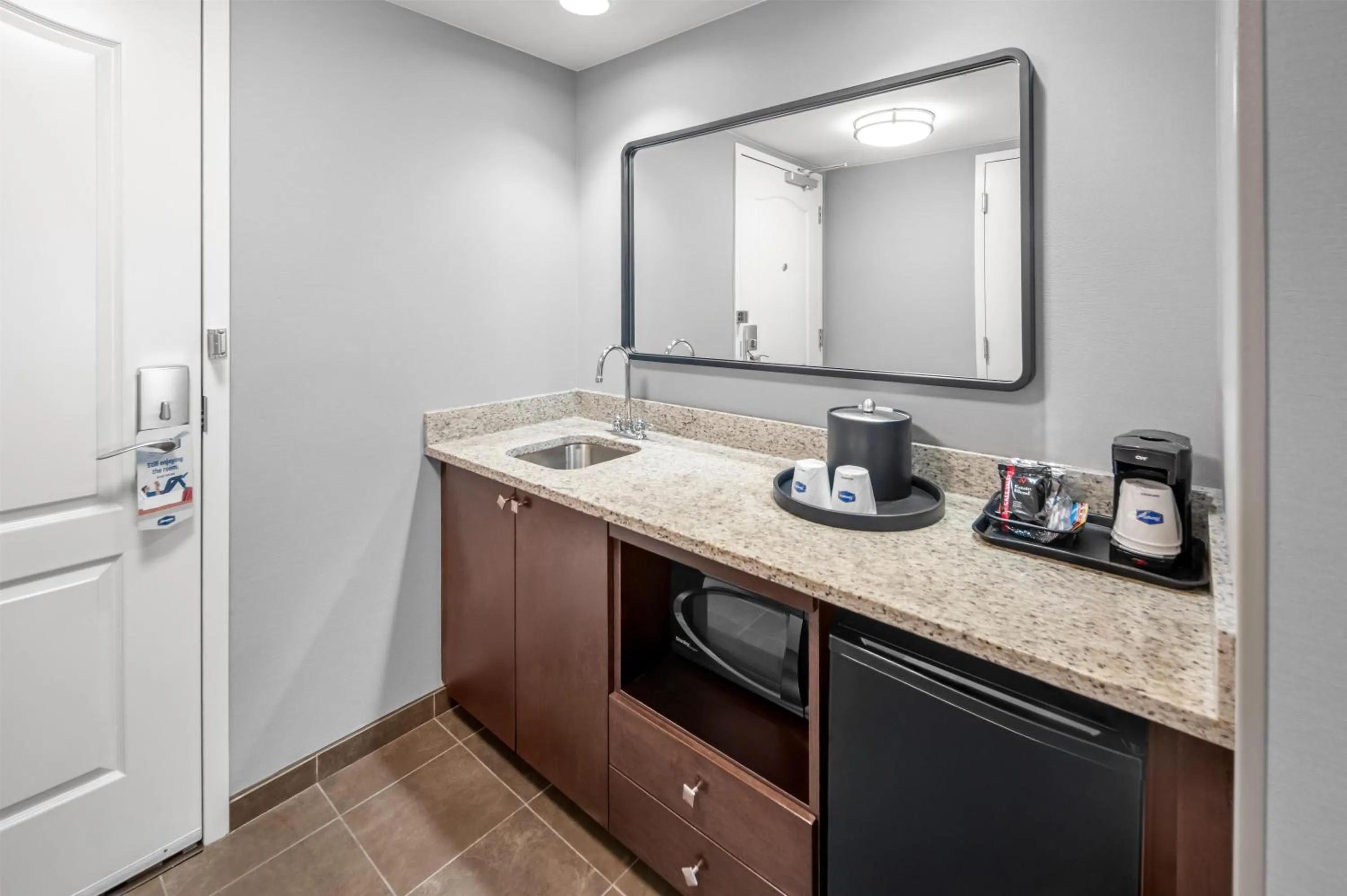 Other in Hampton Inn and Suites Camp Springs