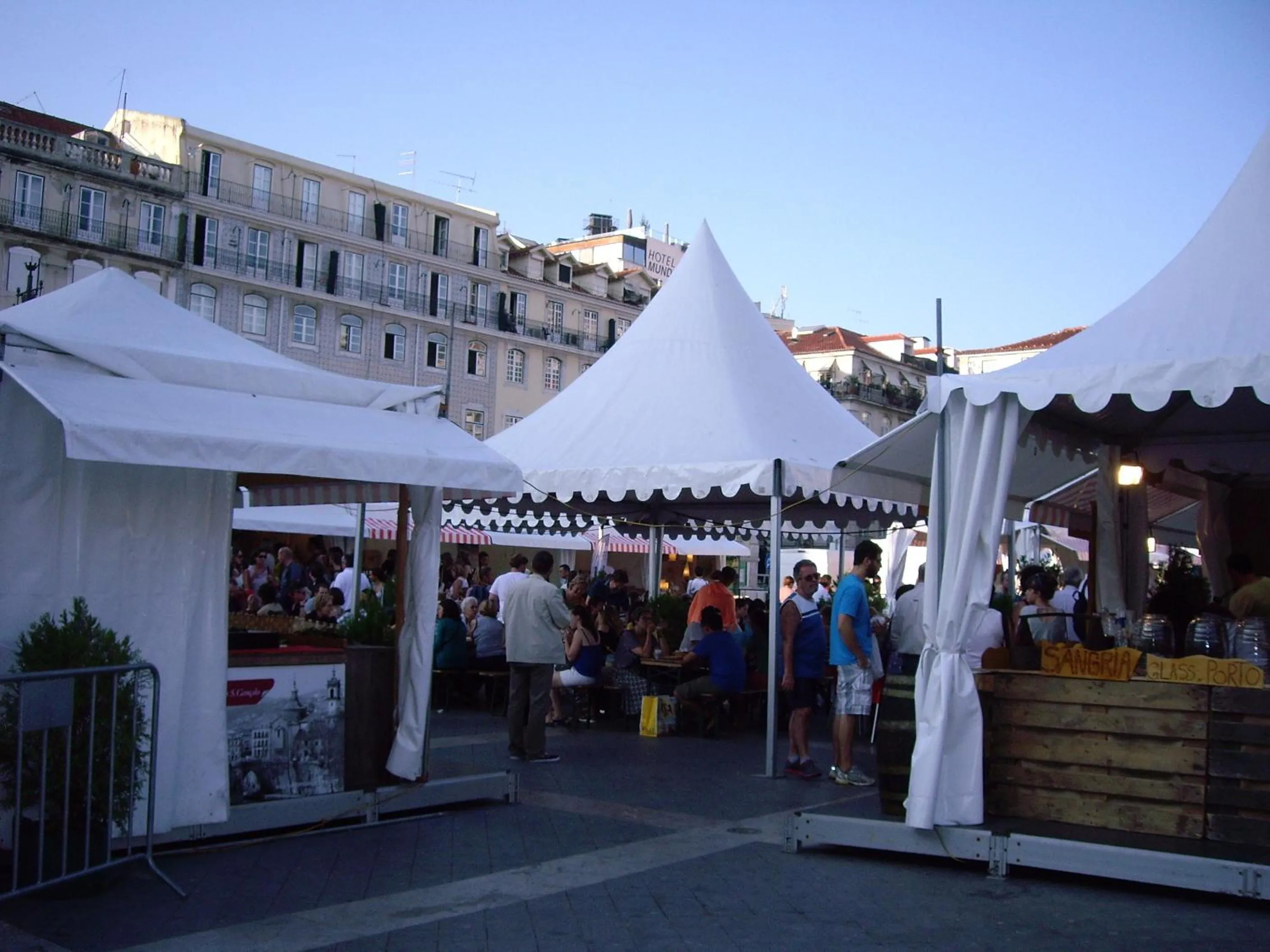 Area and facilities in Residencial Camoes