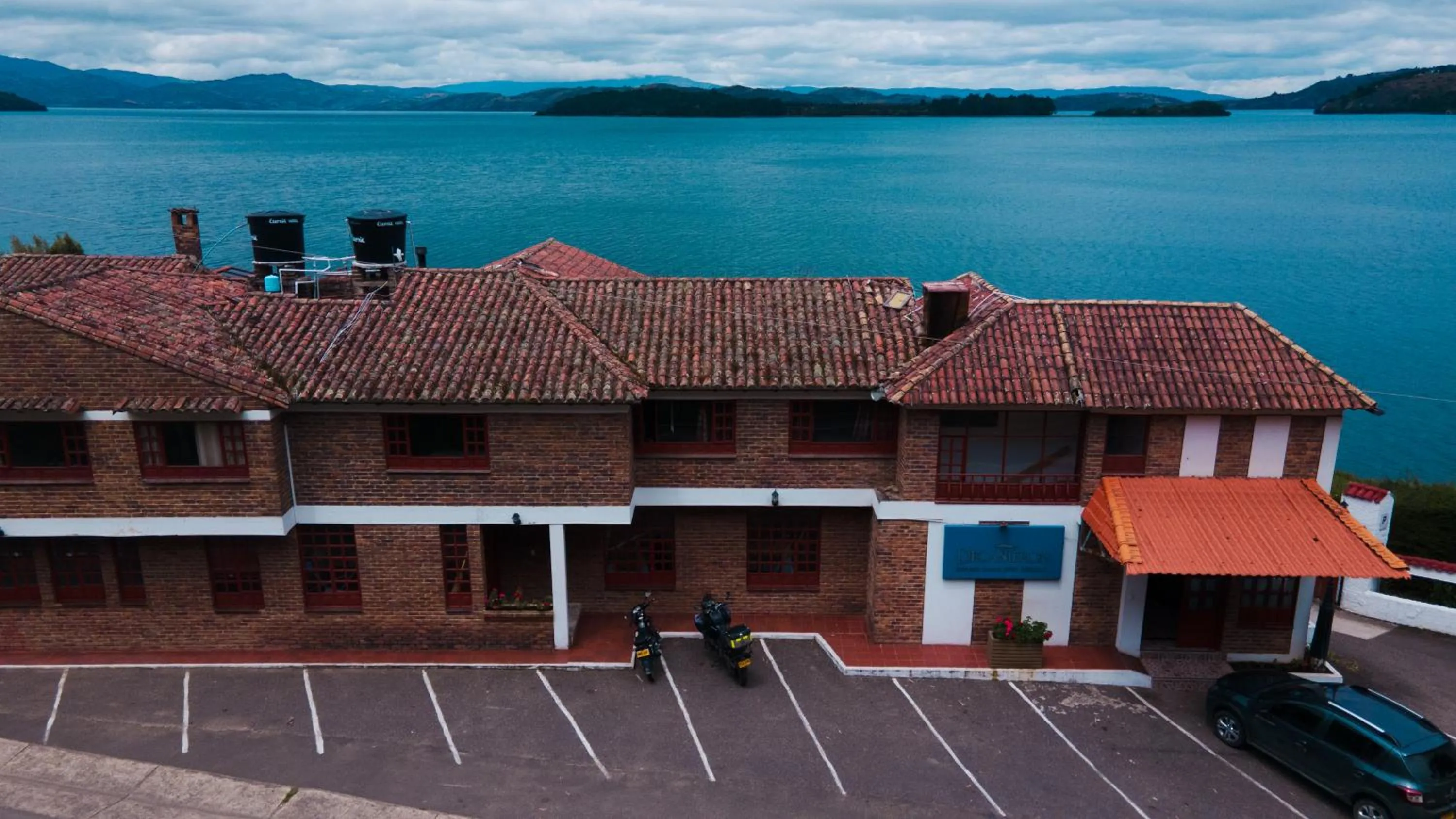 Day in Hotel Refugio Santa Ines