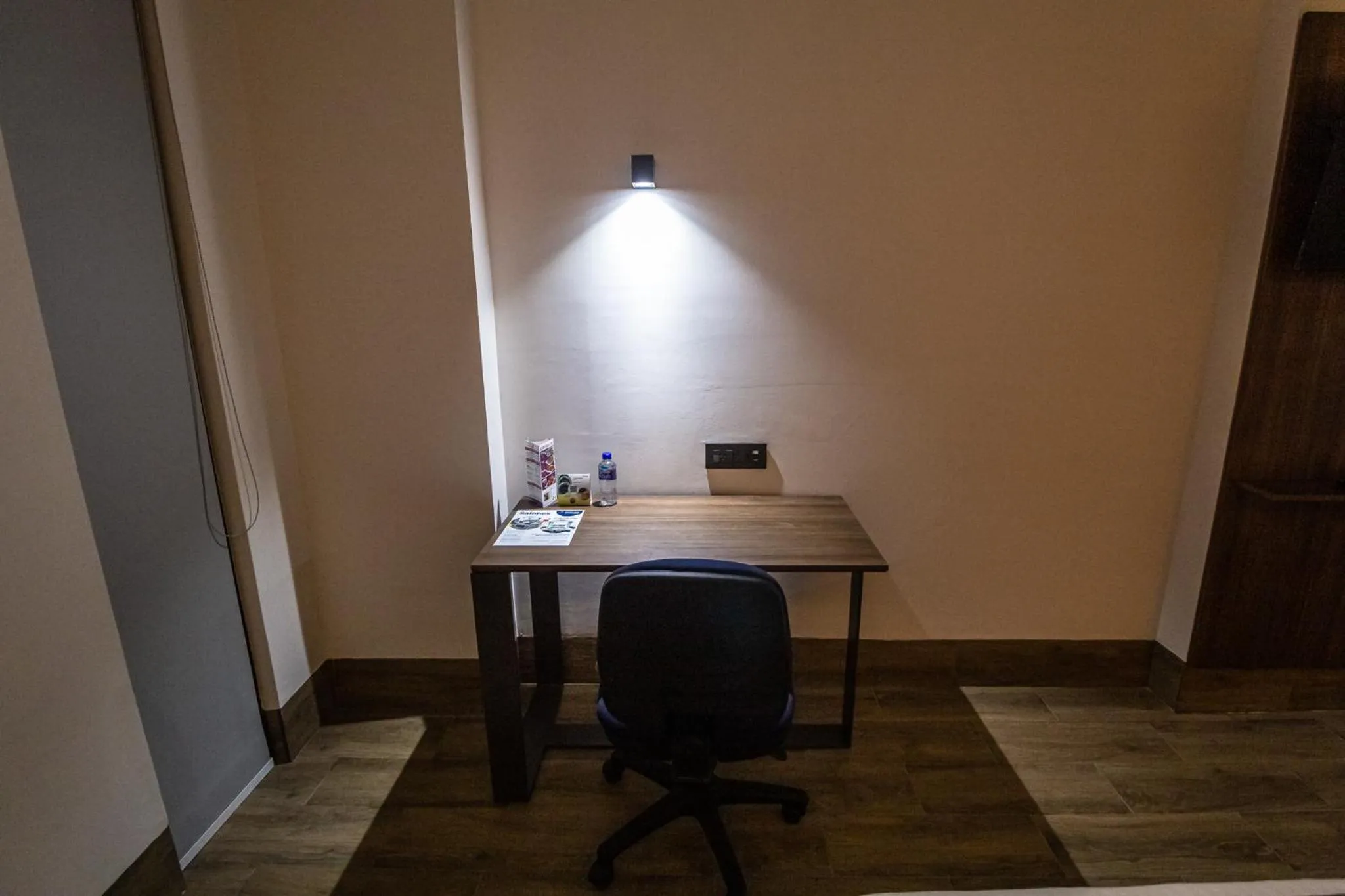 hair dresser in Hoteles Piedra Alta by De Los Perez