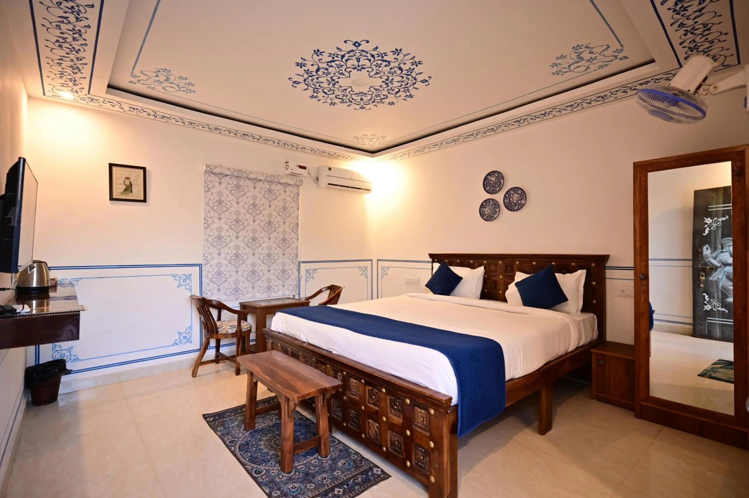 Bedroom, Bed in Hem Vilas