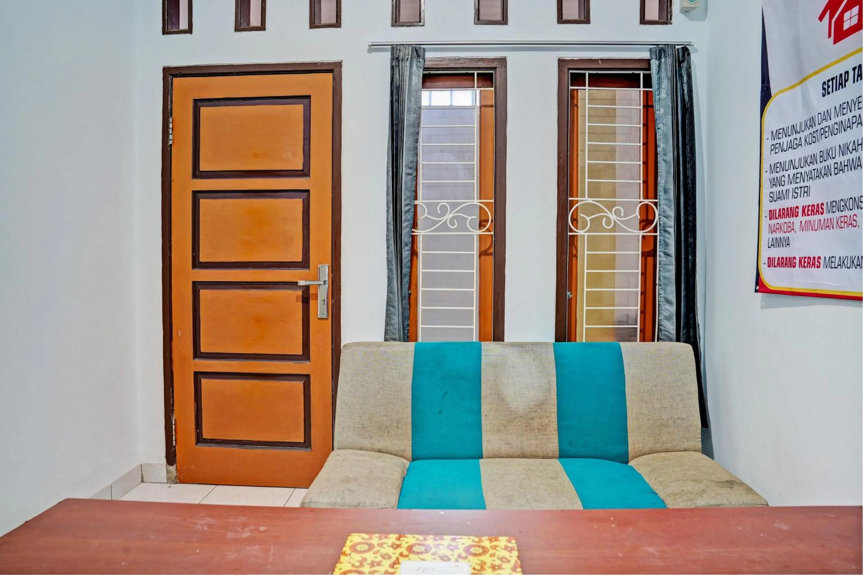 Lobby or reception in Hotel O Penginapan Hj Lilis 2 Syariah