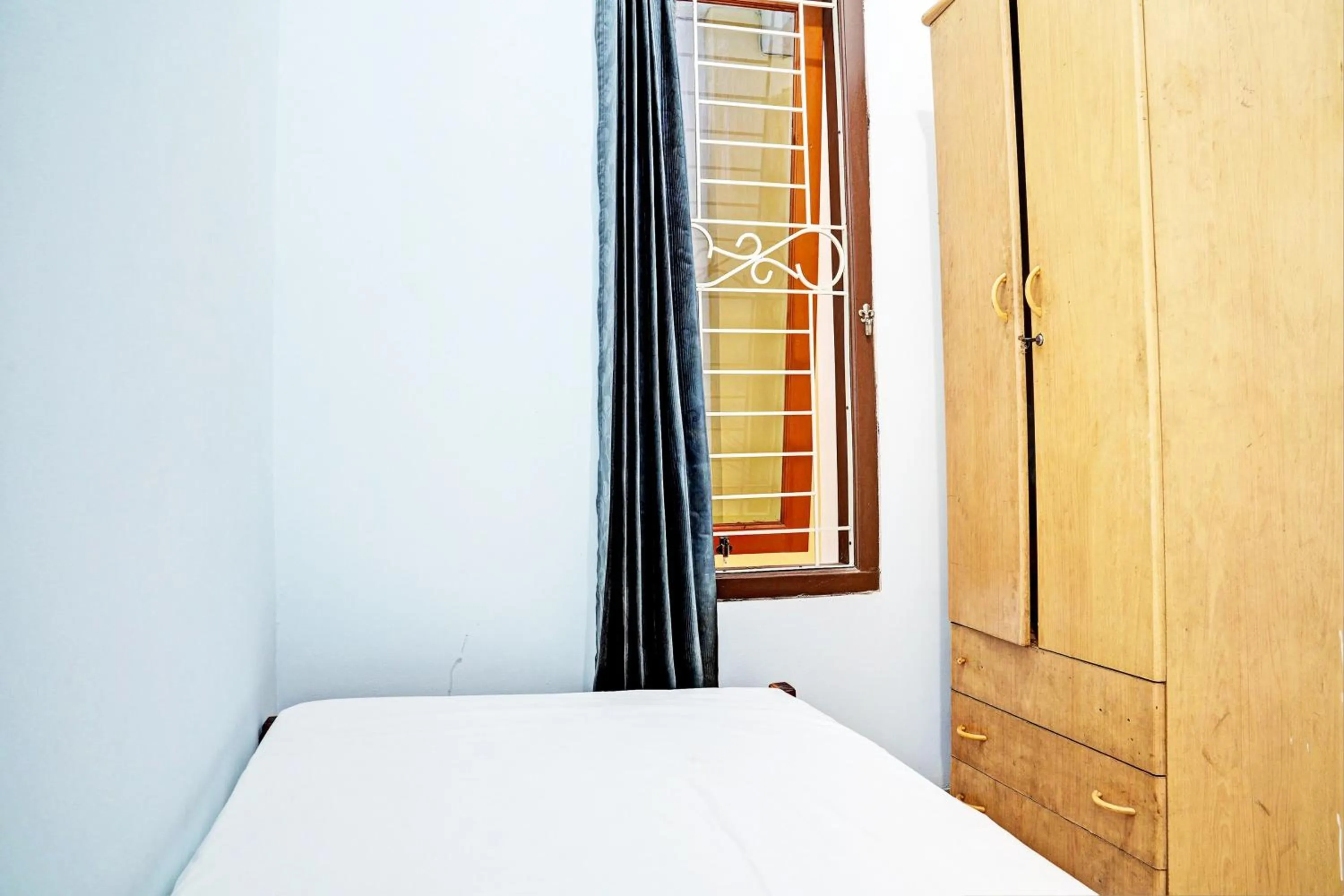 Bedroom in Hotel O Penginapan Hj Lilis 2 Syariah