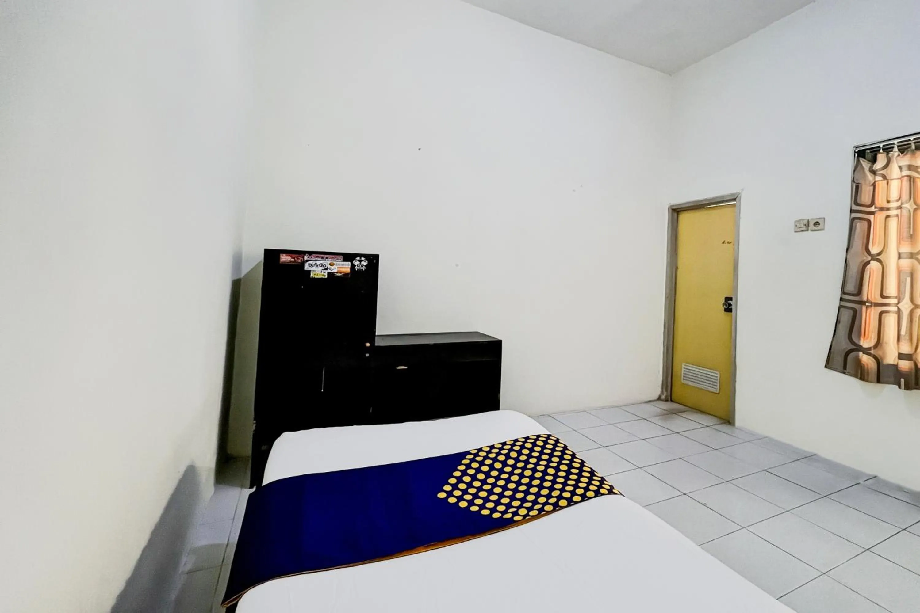 Bedroom, Bed in OYO Life 93398 Sudimoro Guest House Syariah
