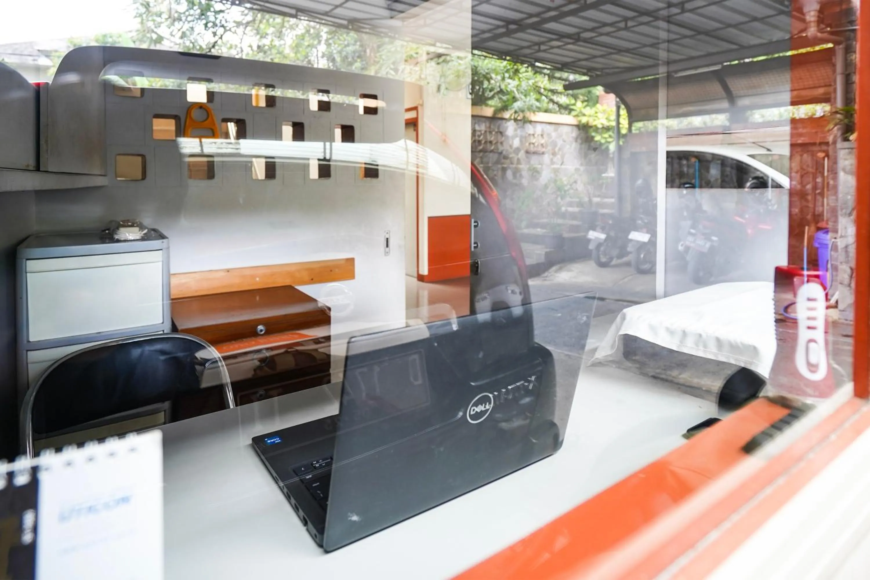 Lobby or reception in Hotel O Sukamulya Homestay