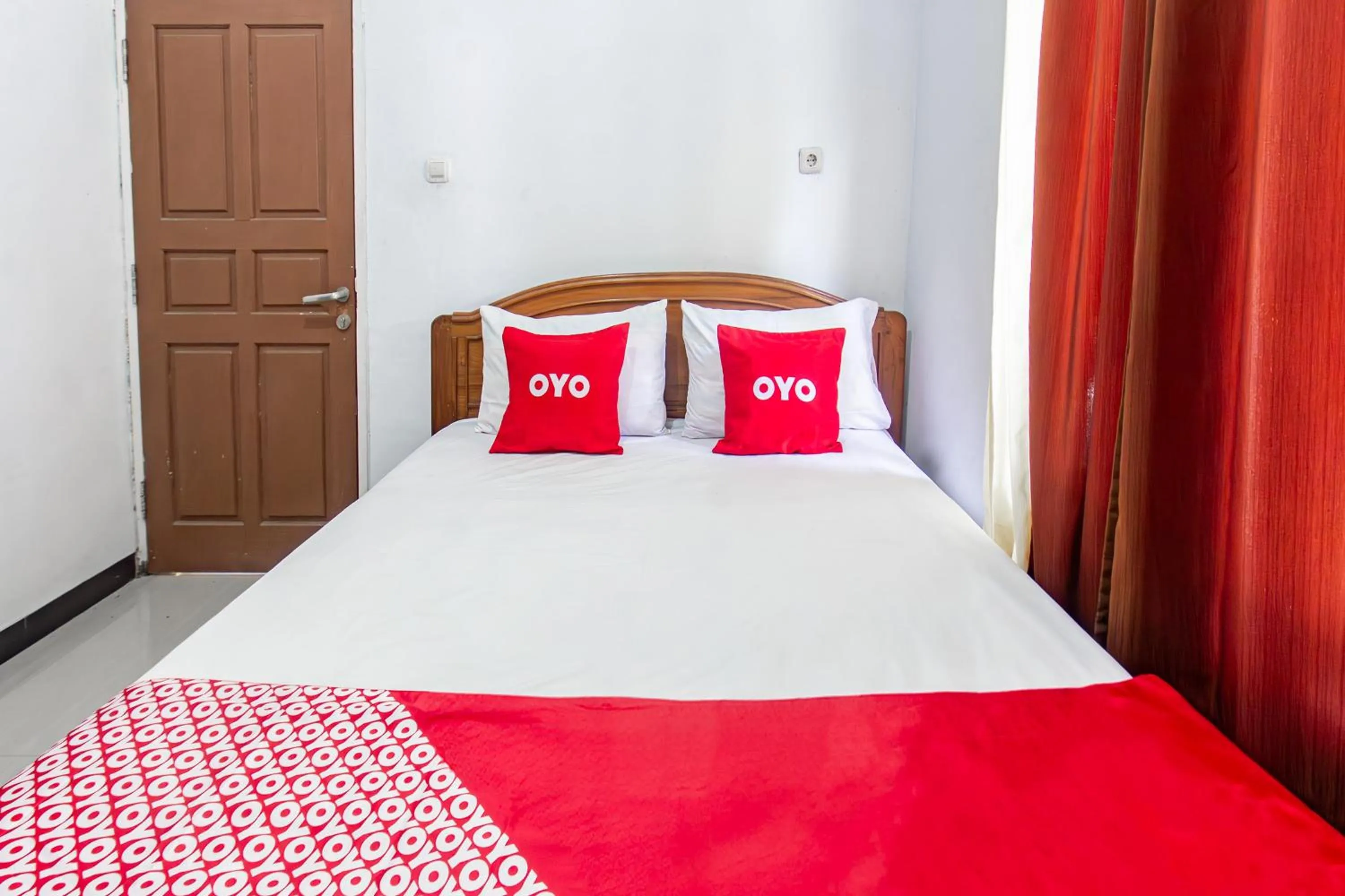 Bedroom, Bed in OYO Life 93409 Anugrah House