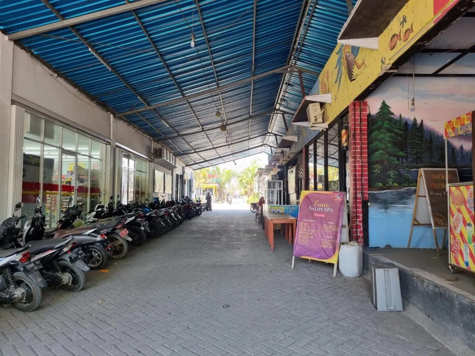 On site in Hotel O New Asembagus 2