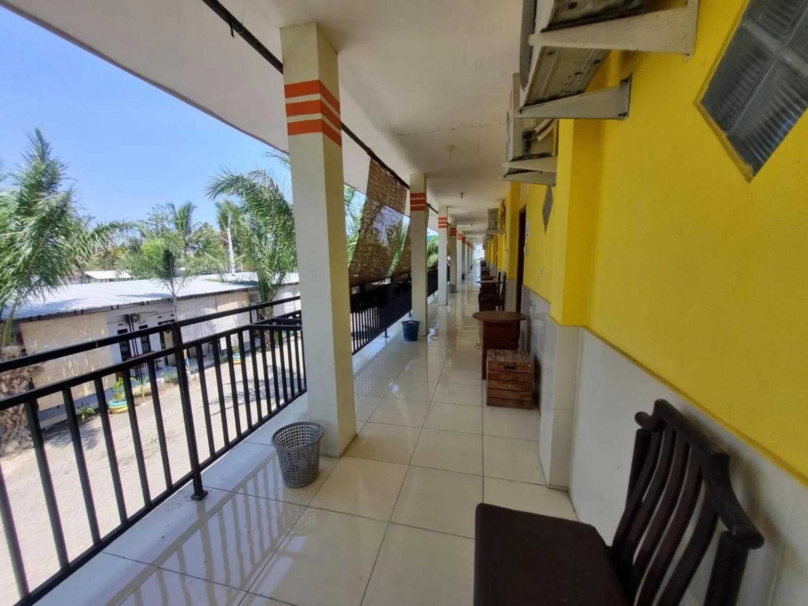 Lobby or reception in Hotel O New Asembagus 2