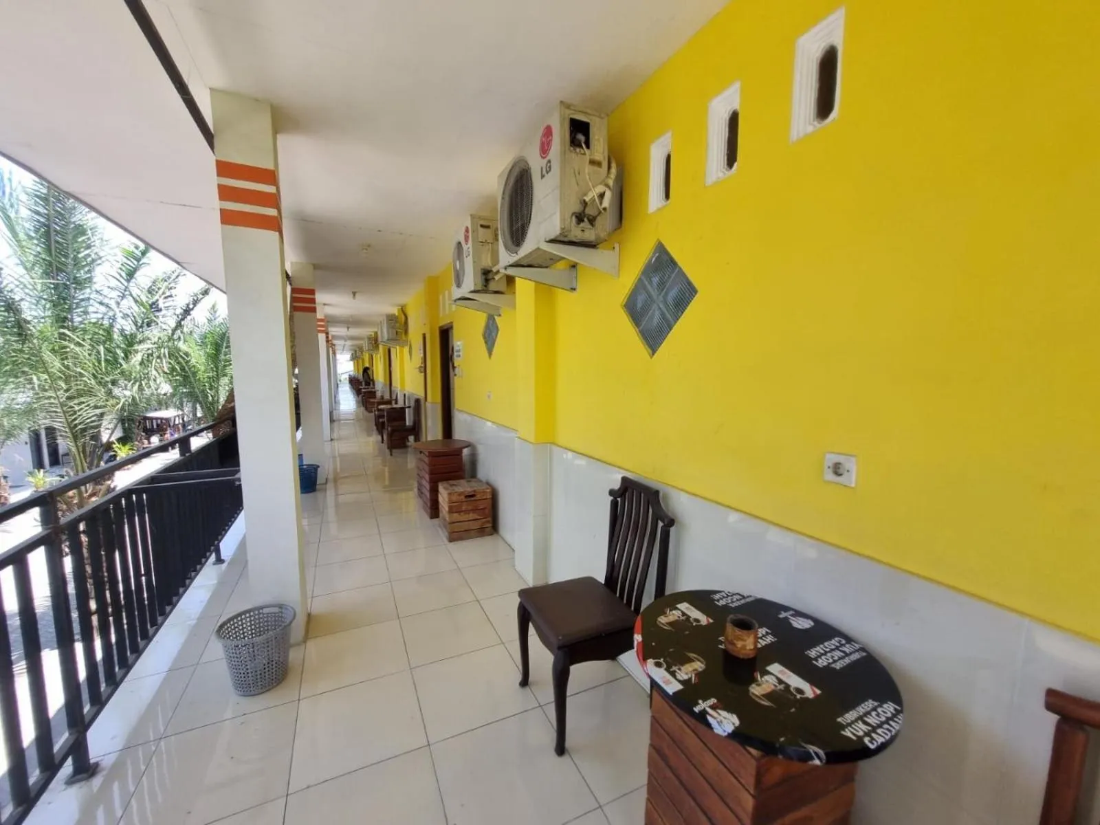 Lobby or reception in Hotel O New Asembagus 2