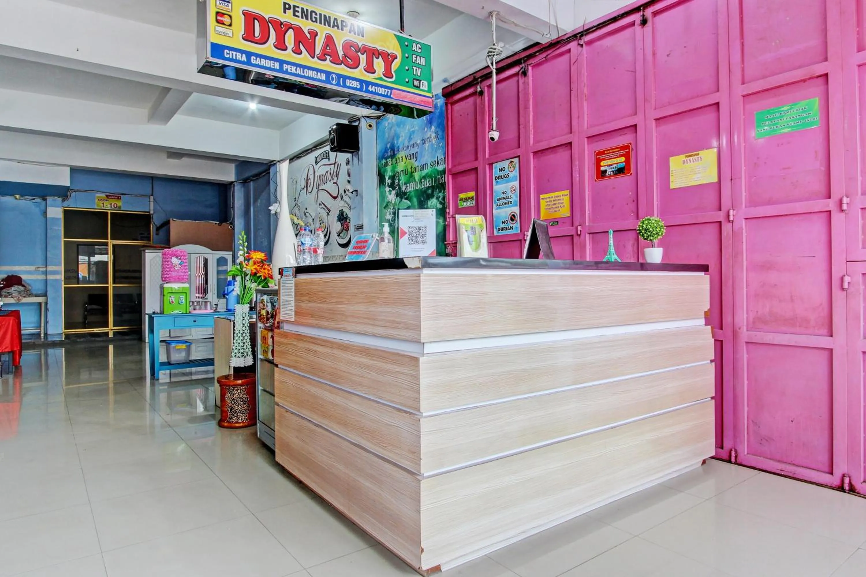 Lobby or reception in Capital O 93361 Dynasty Inn Syariah