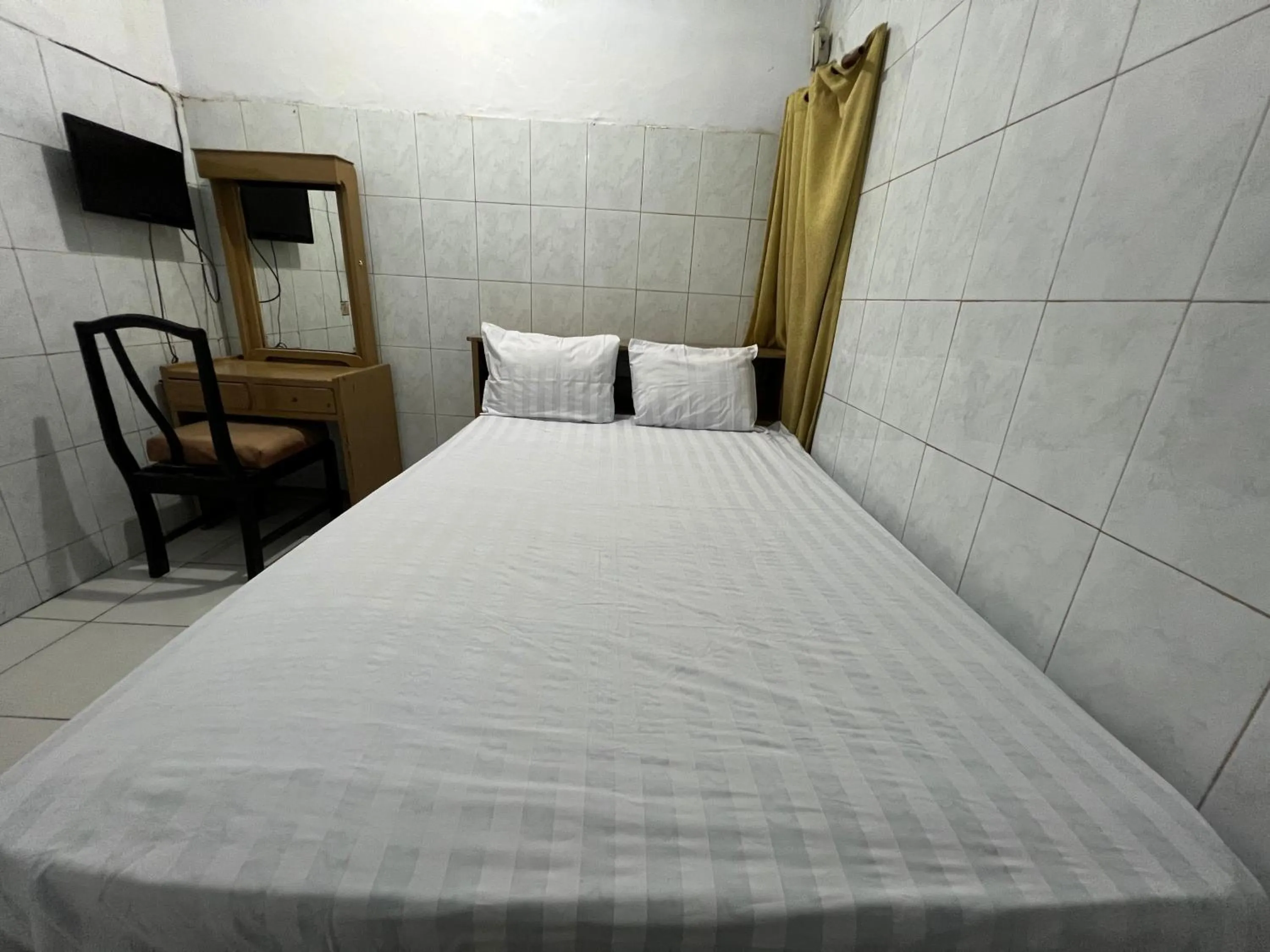 Bedroom, Bed in Hotel O Pondok Bulo Ugi Syariah Near SD Negeri 185 Pinrang