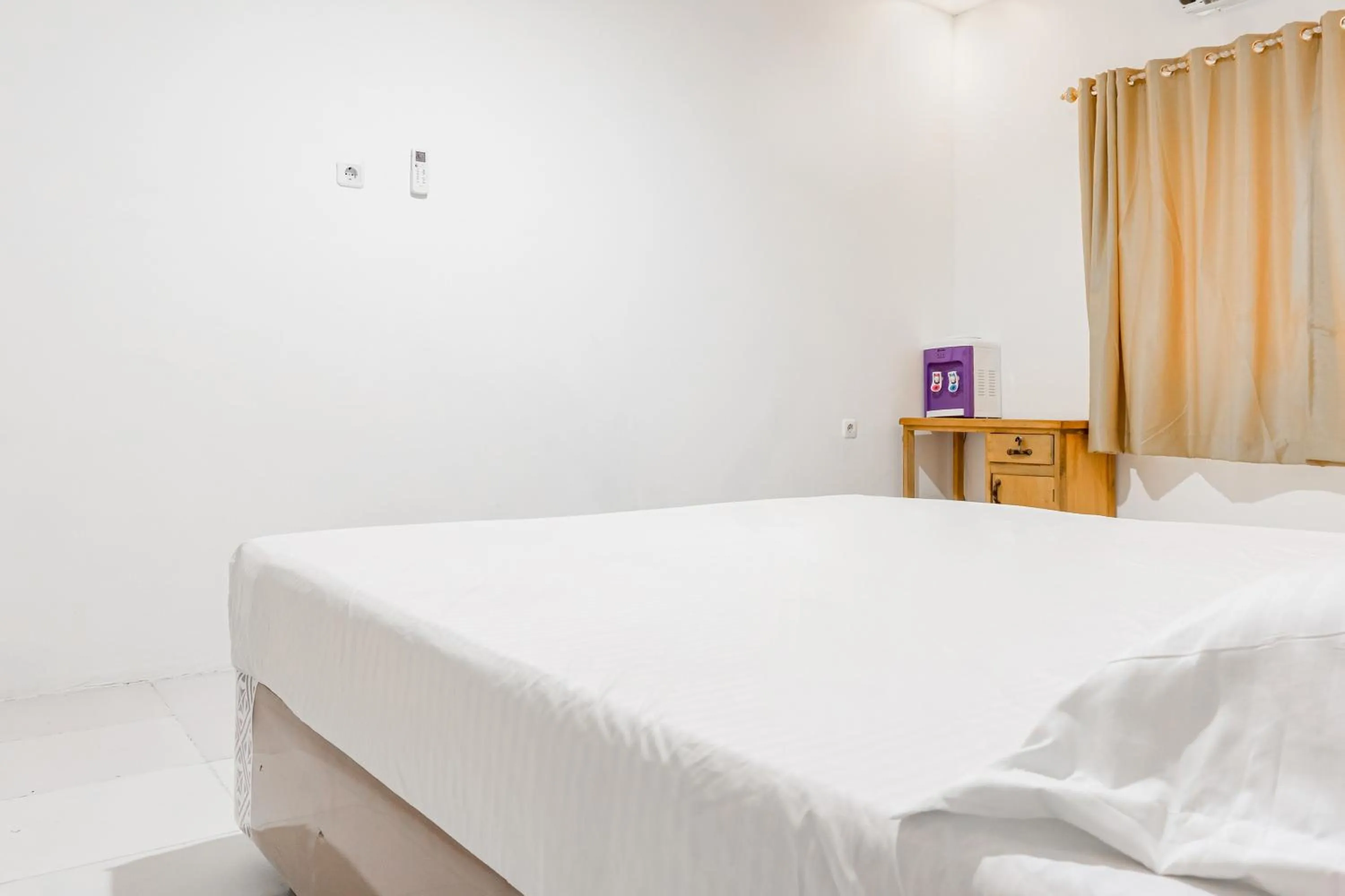 Bedroom, Bed in Hotel O Enjoy Homestay & Cafe