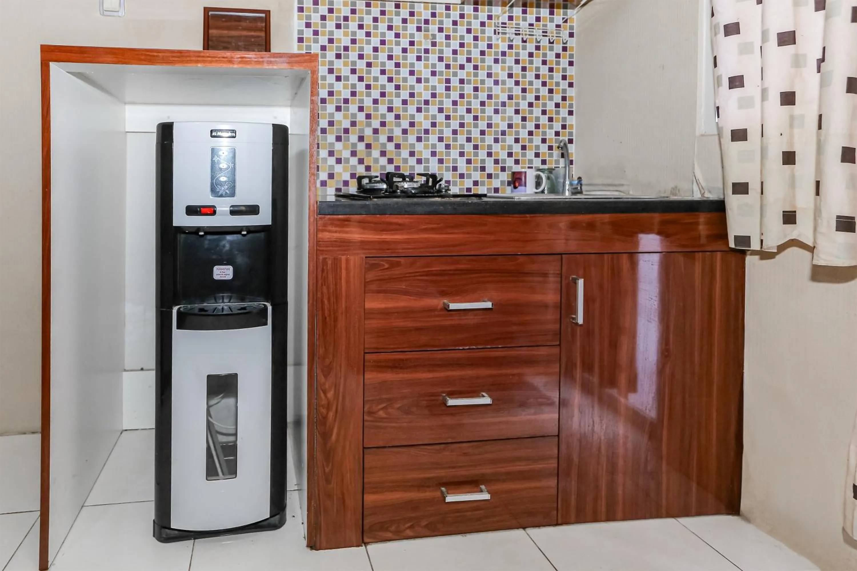 Bedroom in Capital O 93371 Pelangi Residence 5