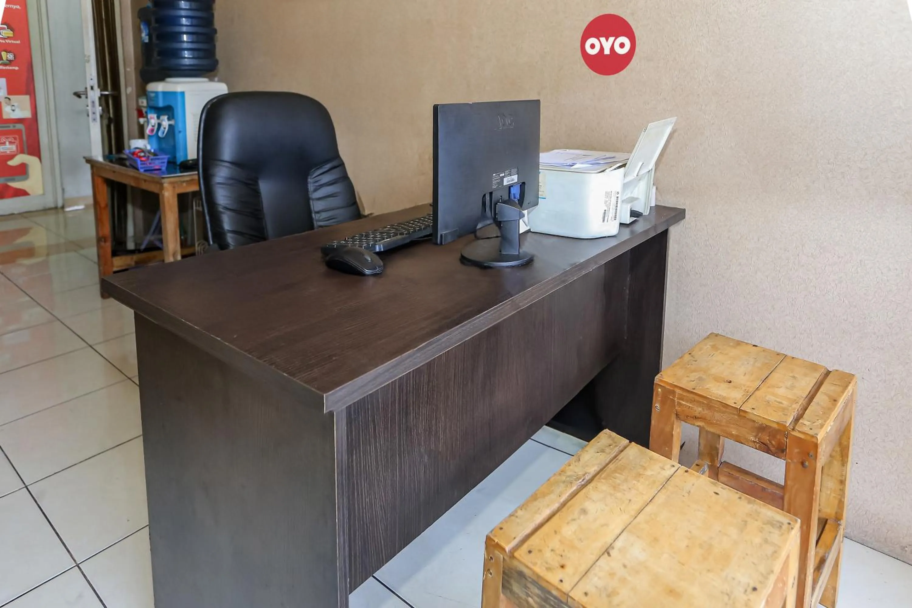 Lobby or reception in Capital O 93372 Aurora Residence