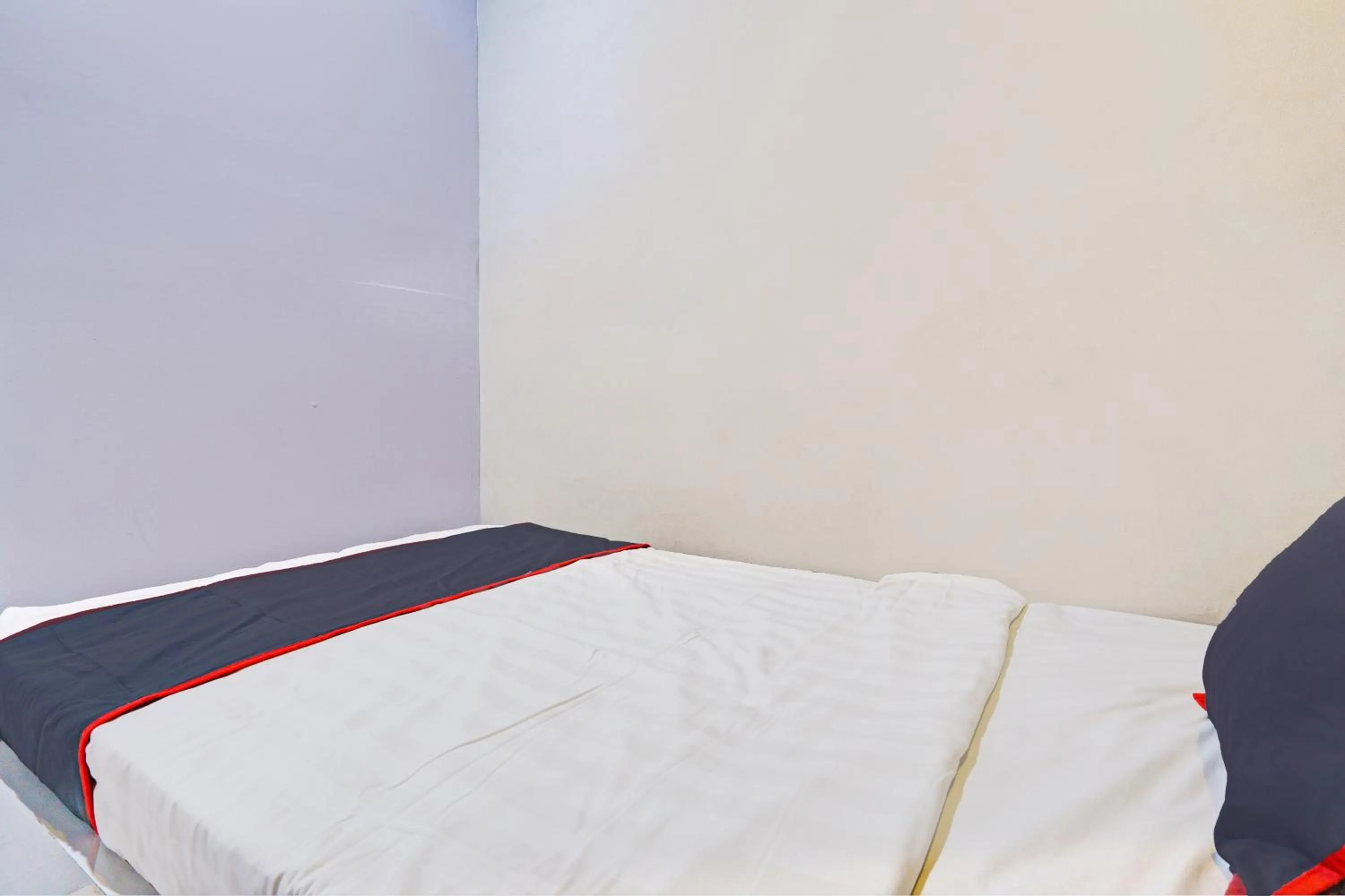 Bedroom, Bed in Hotel O Apartement Grand Sentraland By Rai Property