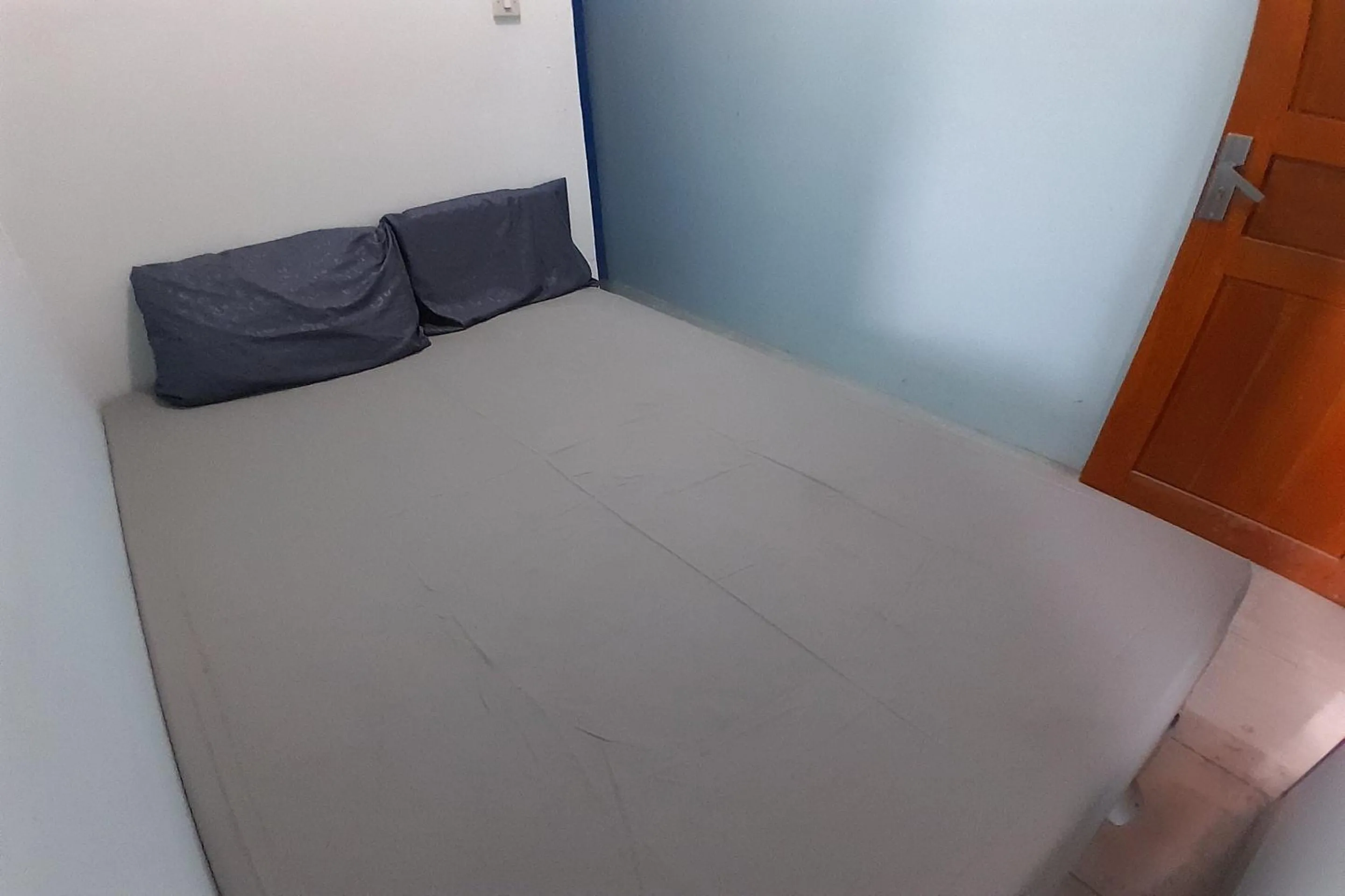 Bedroom, Bed in Hotel O Wisma Bintang Jepara