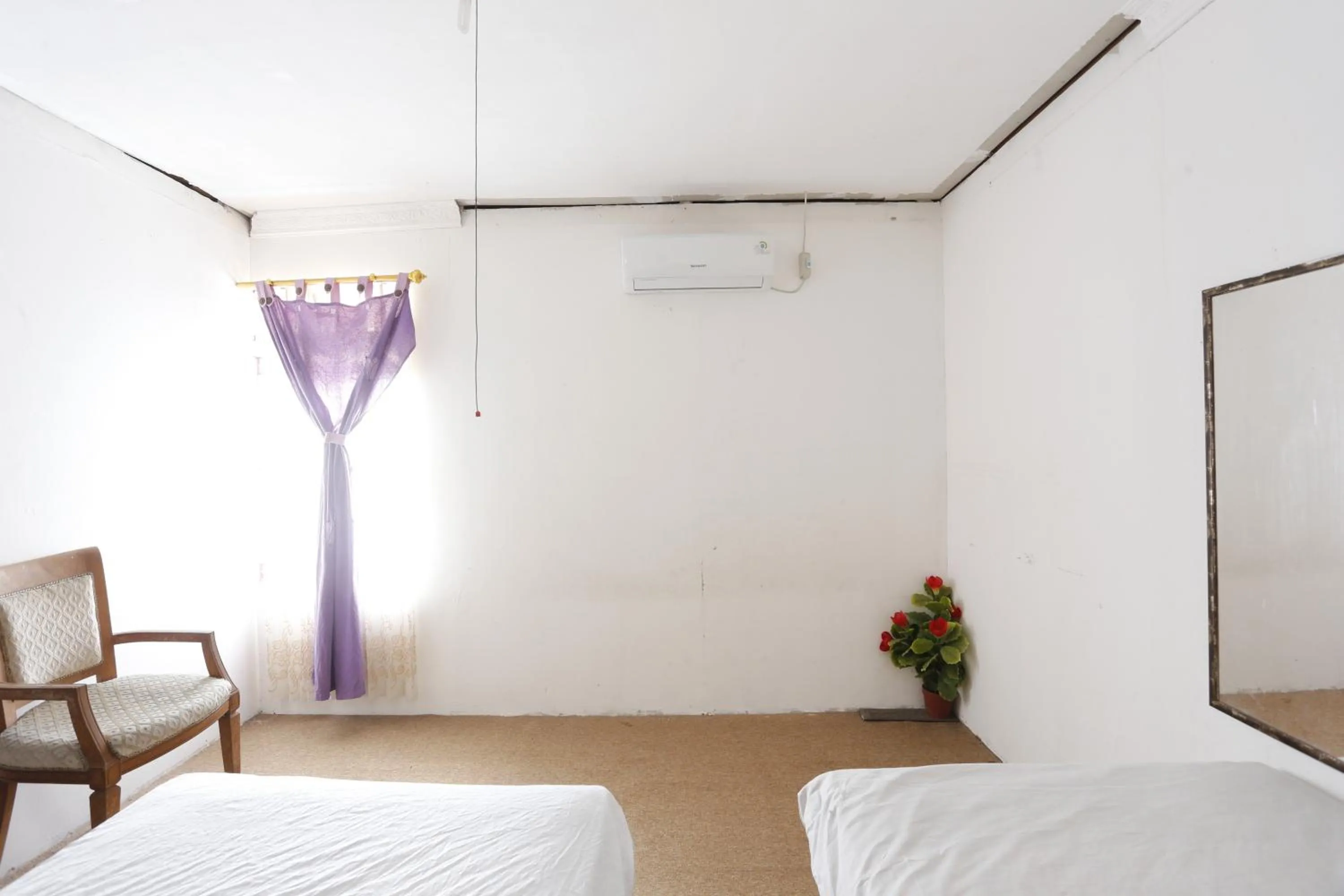 Bedroom, Bed in Hotel O Penginapan Mangkoe Barokah