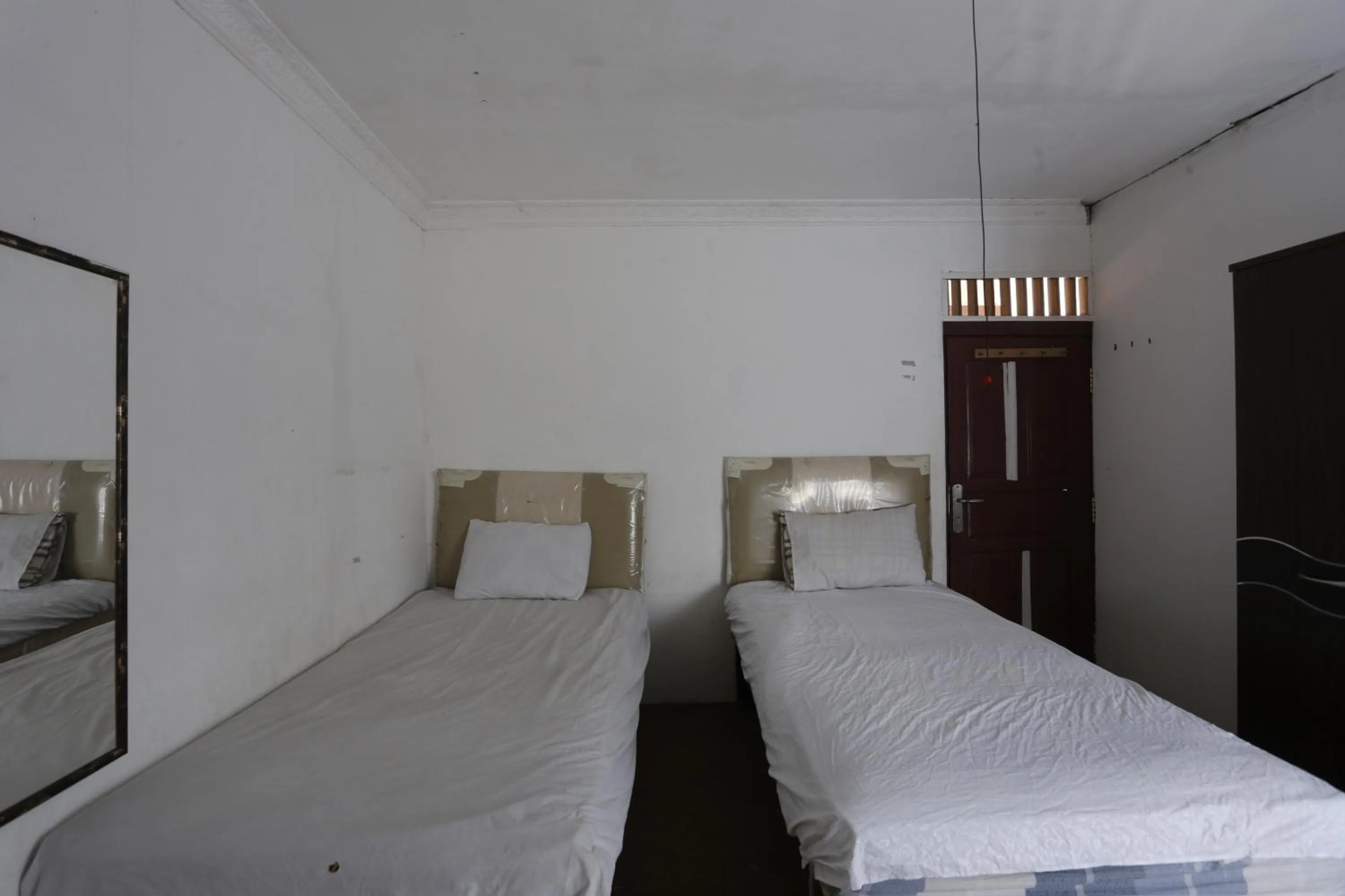 Bedroom, Bed in Hotel O Penginapan Mangkoe Barokah