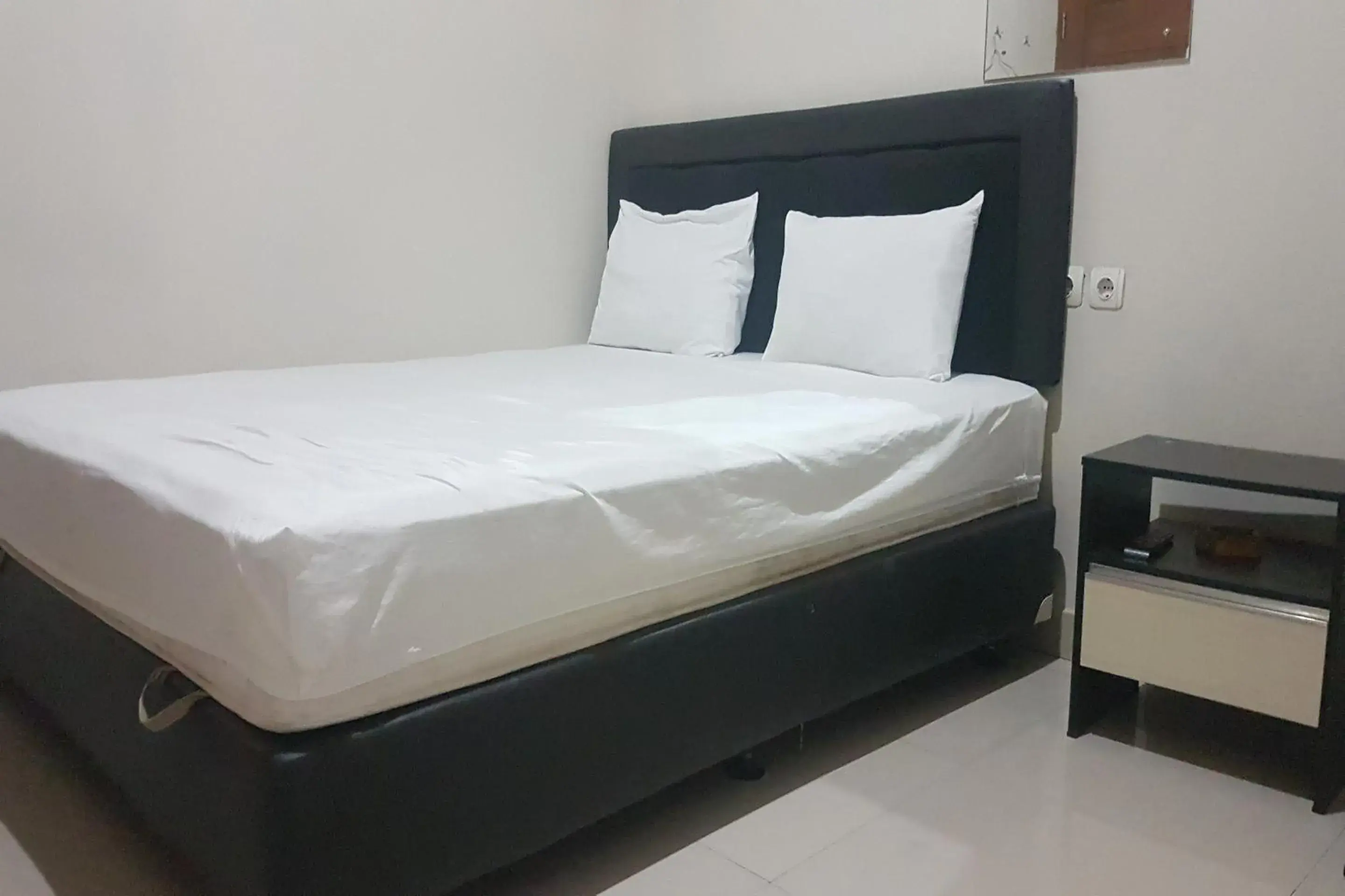 Standard Double Room in Hotel O Wisma Subur Syariah Standard Double Room in Hotel O Wisma Subur Syariah