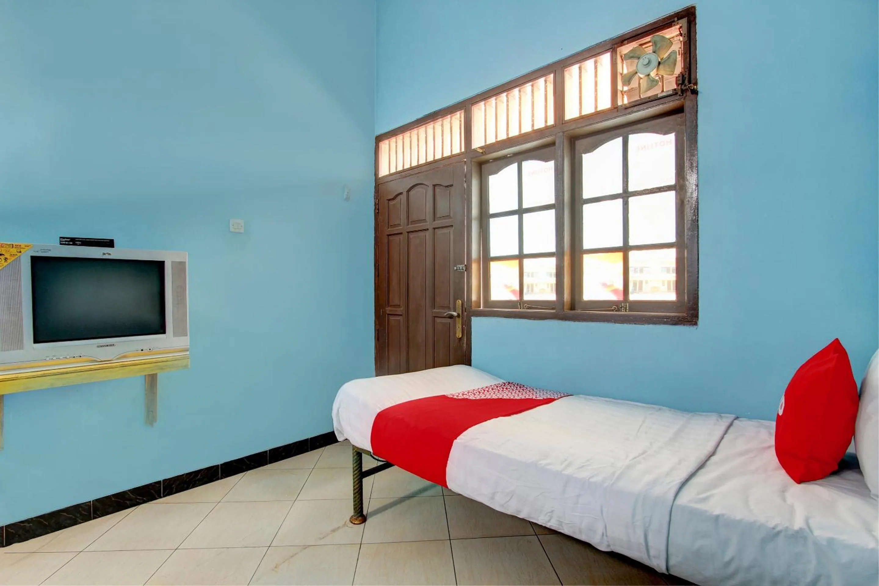 Bedroom, Bed in Hotel O Wisma Subur Syariah
