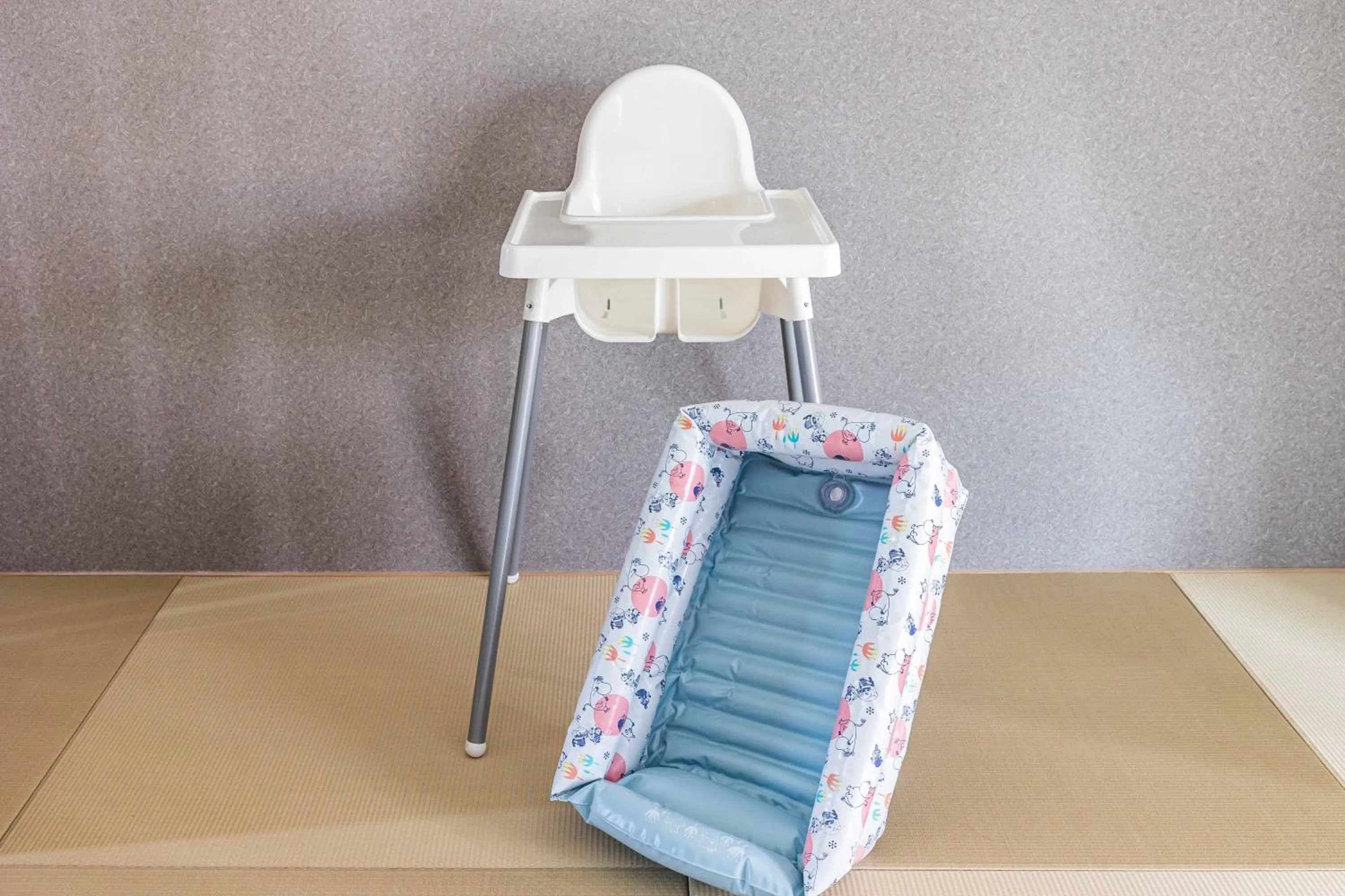 Photo of the whole room in PEACE OF REST TAKASHIMA