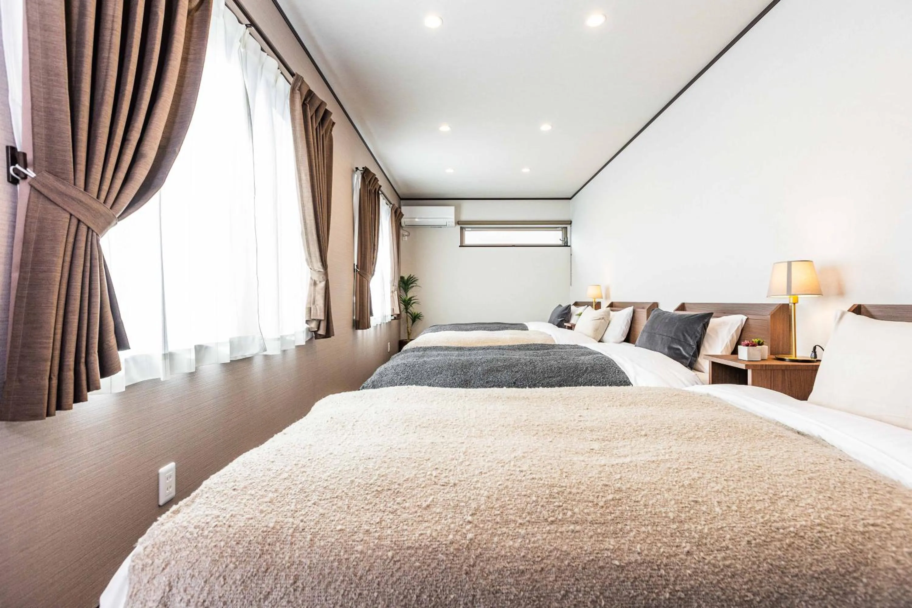 Bed in PEACE OF REST TAKASHIMA