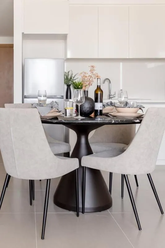 Dining area in Frank Porter - Downtown Views II