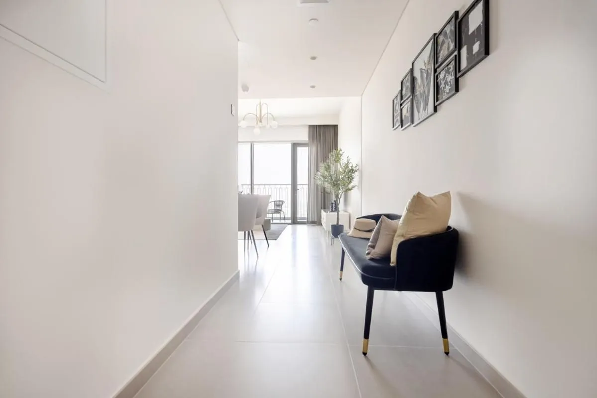 Decorative detail in Frank Porter - Downtown Views II