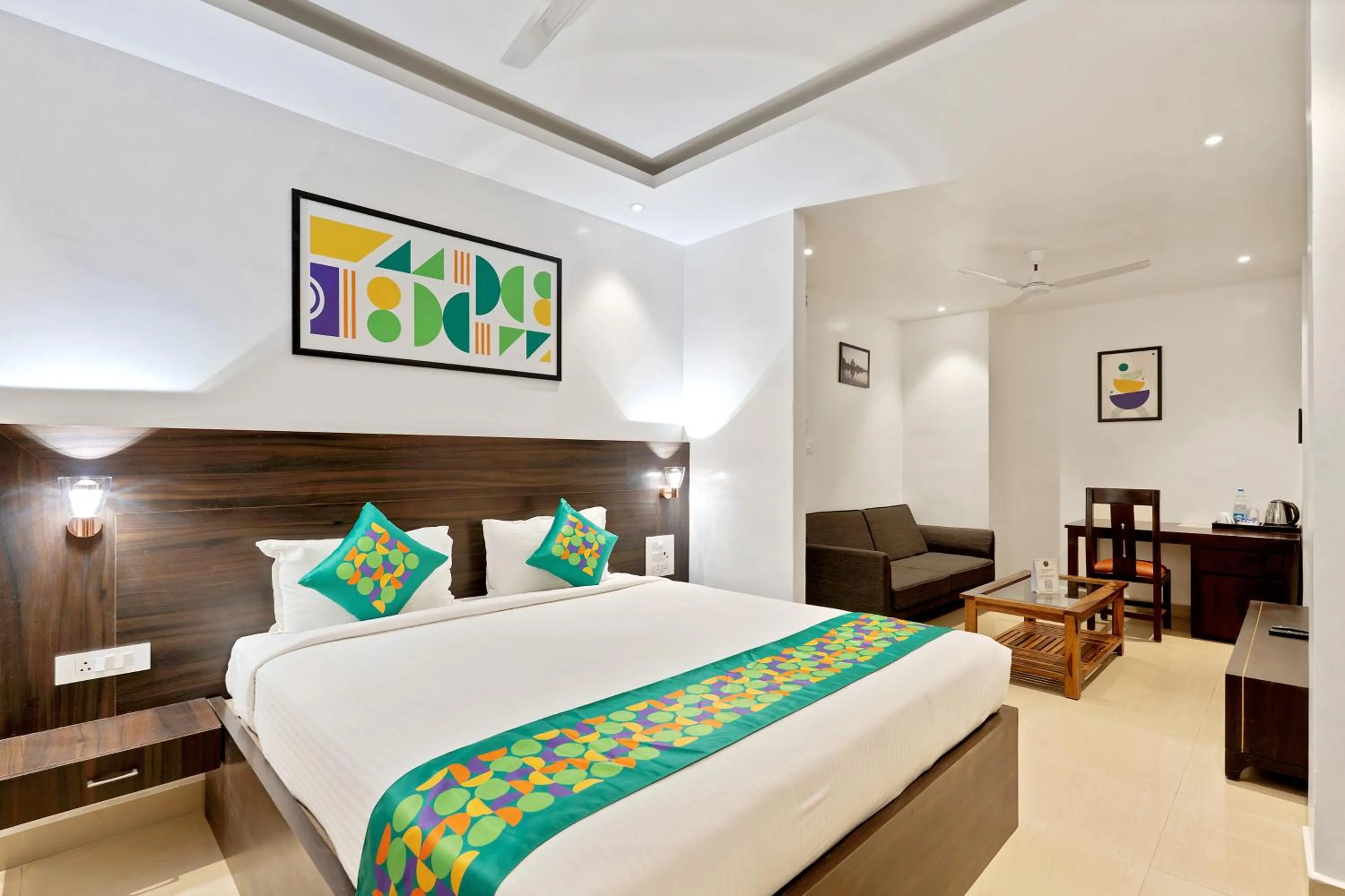 Treebo Aishwarya Grand - 4 km from Promenade Beach
