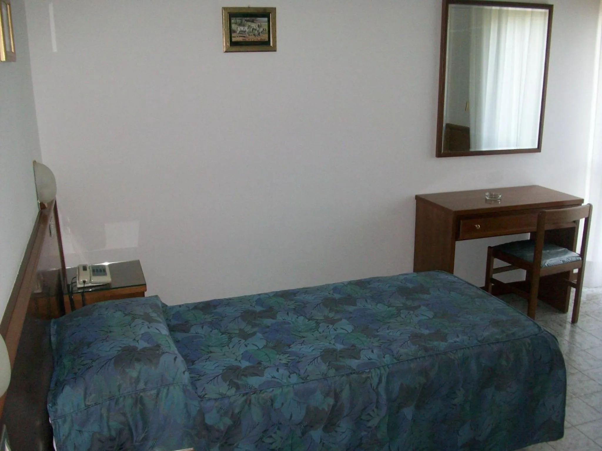 Bed in HOTEL SANTOROTTO di FABIO TERROSI