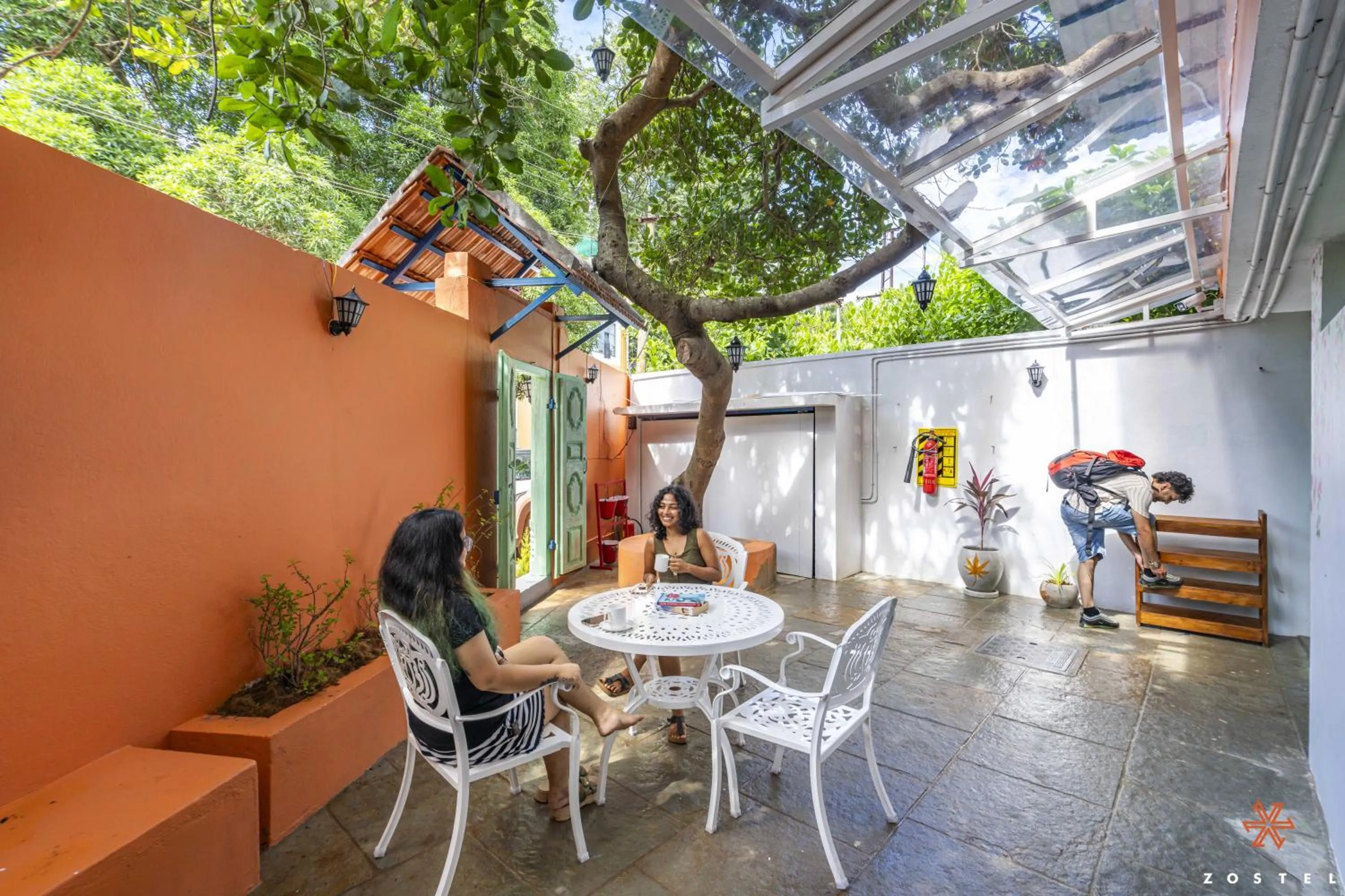 Day in Zostel Pondicherry, Auroville Road