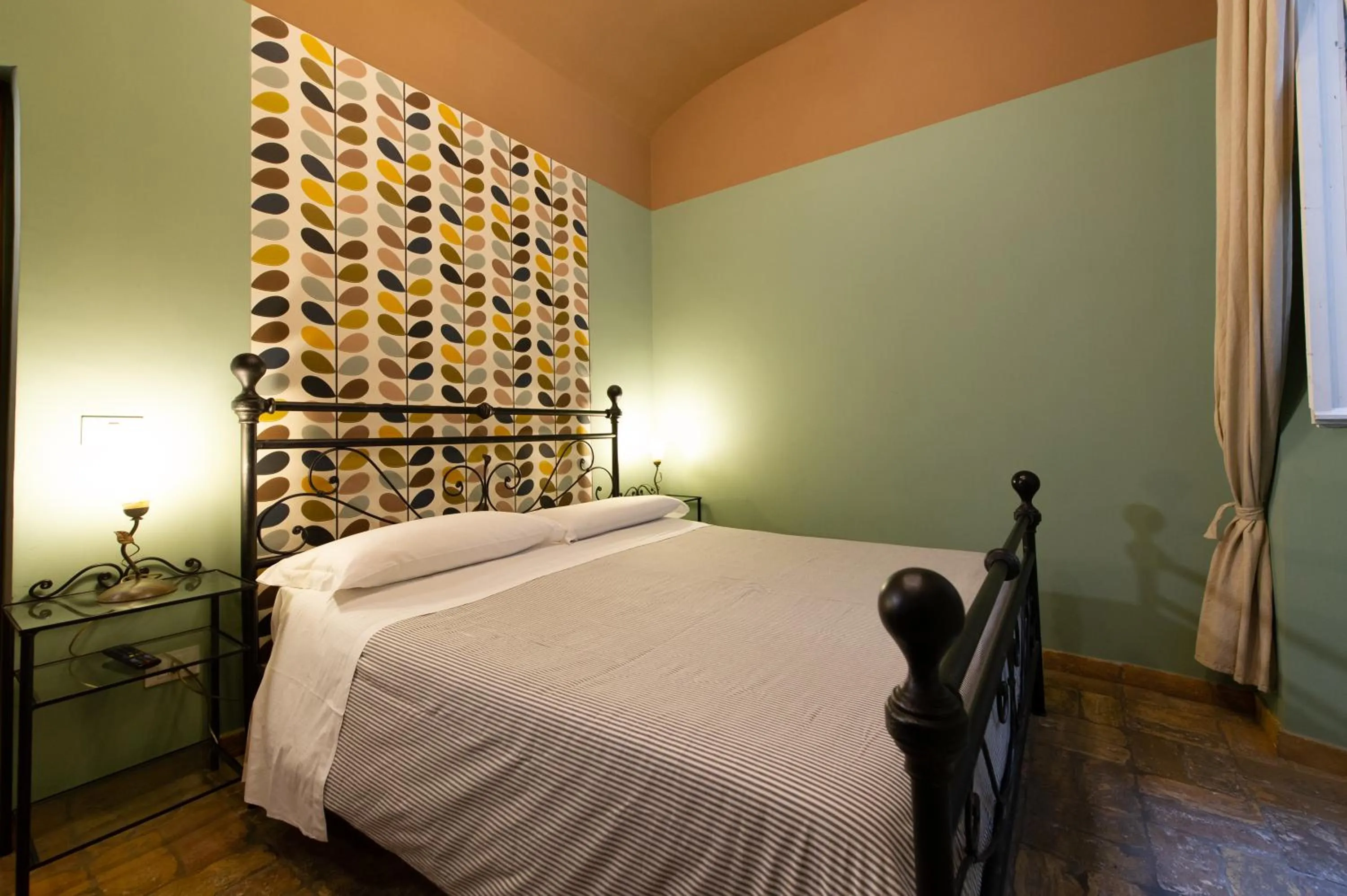 Photo of the whole room, Bed in Vaticana Ottaviani Roma