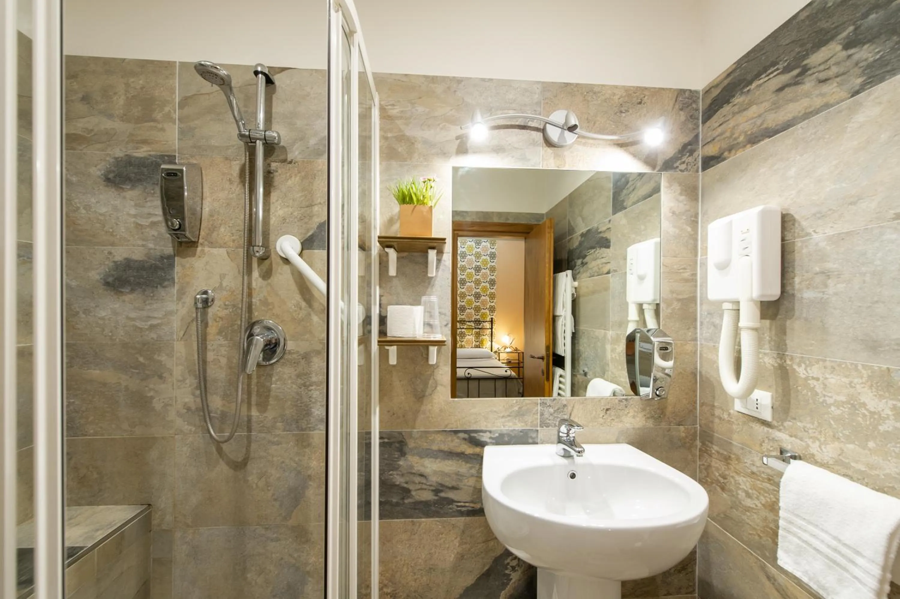 Bathroom in Vaticana Ottaviani Roma