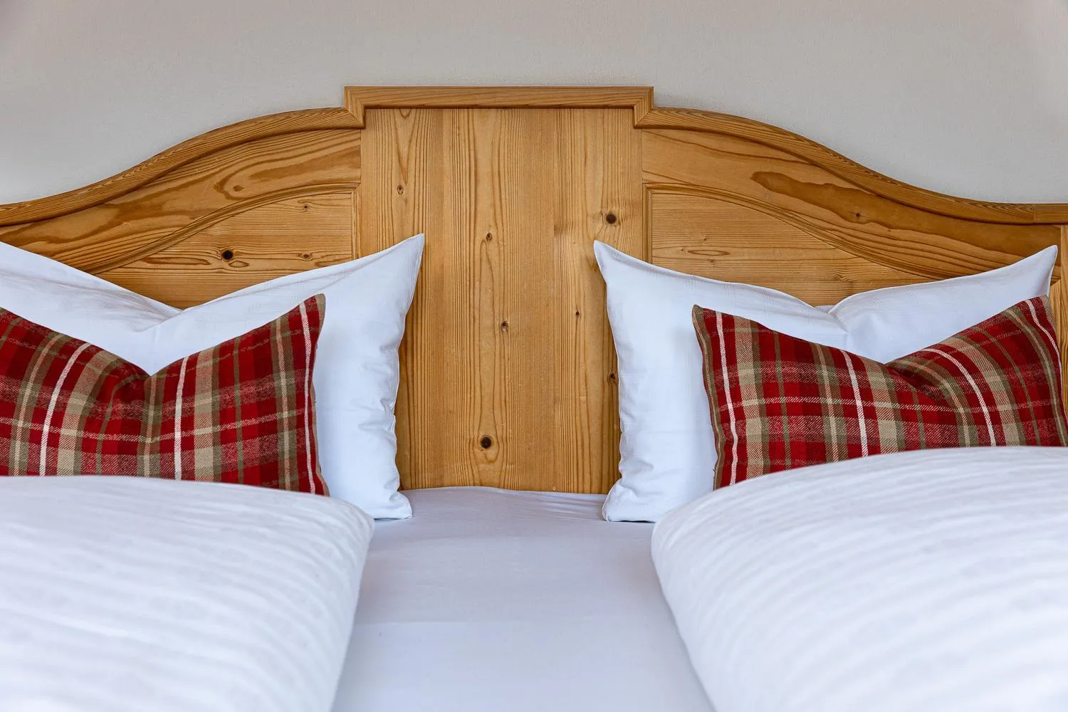 Bed in Apartments Etruska Gabriela