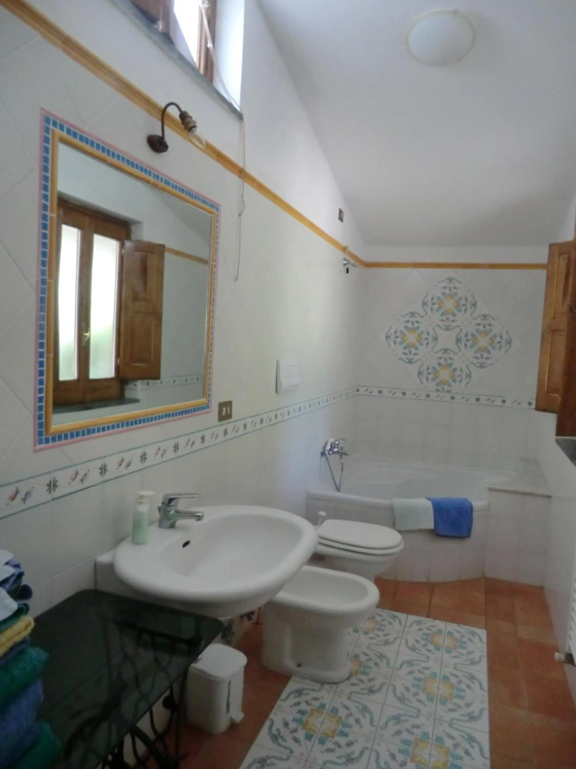 Bathroom in Agriturismo Mare e Monti