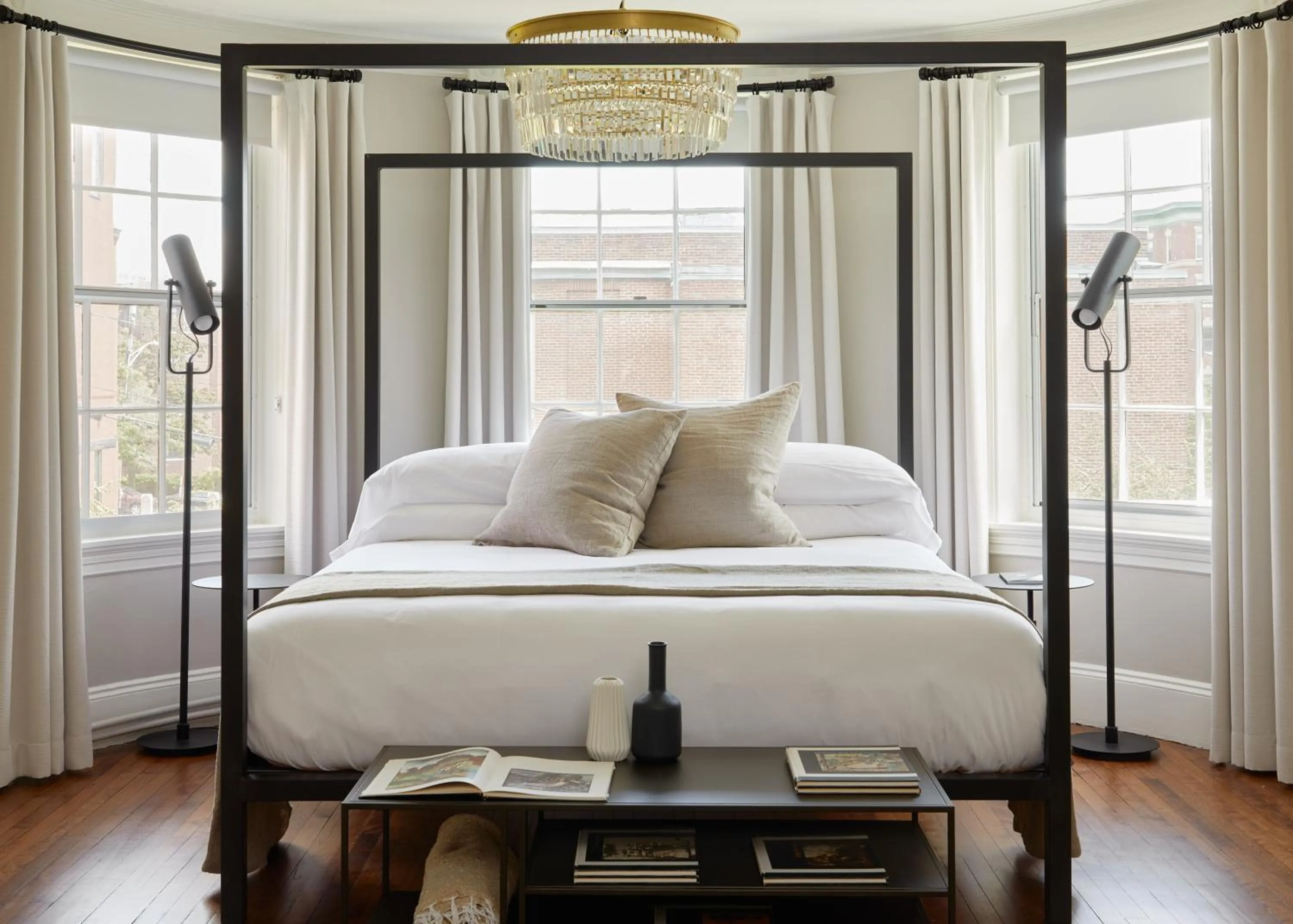 Bedroom, Bed in Blind Tiger Portland - Danforth Street Guest House